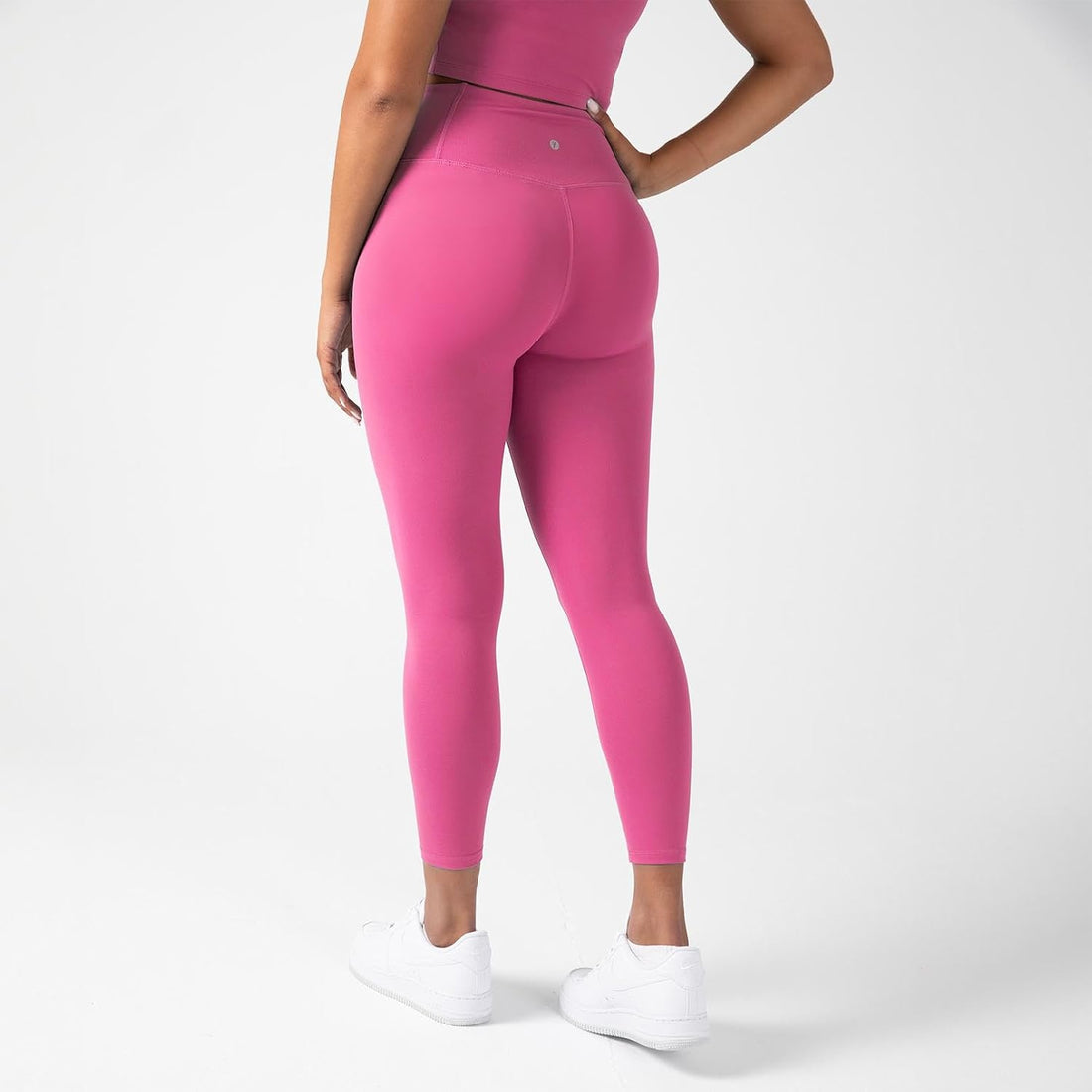 YITTY Active Women's Ultraluxe Crossover High-Waist Legging, Athleisure, 4-Way-Stretch, Beach Party, XXL/1X, 7/8 Length