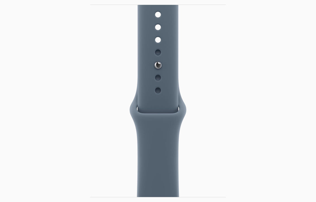Apple Watch SE 3 [GPS + Cellular, 40mm] Midnight Aluminum Case with Black Sport Band, S/M (Renewed)