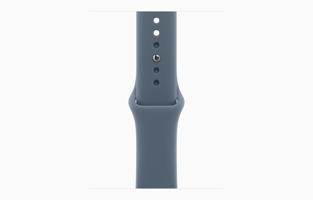Apple Watch SE 3 [GPS + Cellular, 40mm] Midnight Aluminum Case with Black Sport Band, S/M (Renewed)