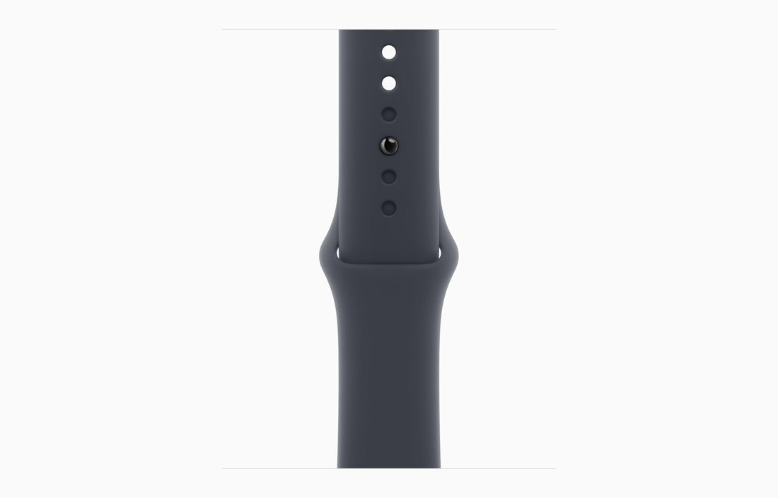 Apple Watch SE 3 [GPS + Cellular, 40mm] Midnight Aluminum Case with Black Sport Band, S/M (Renewed)