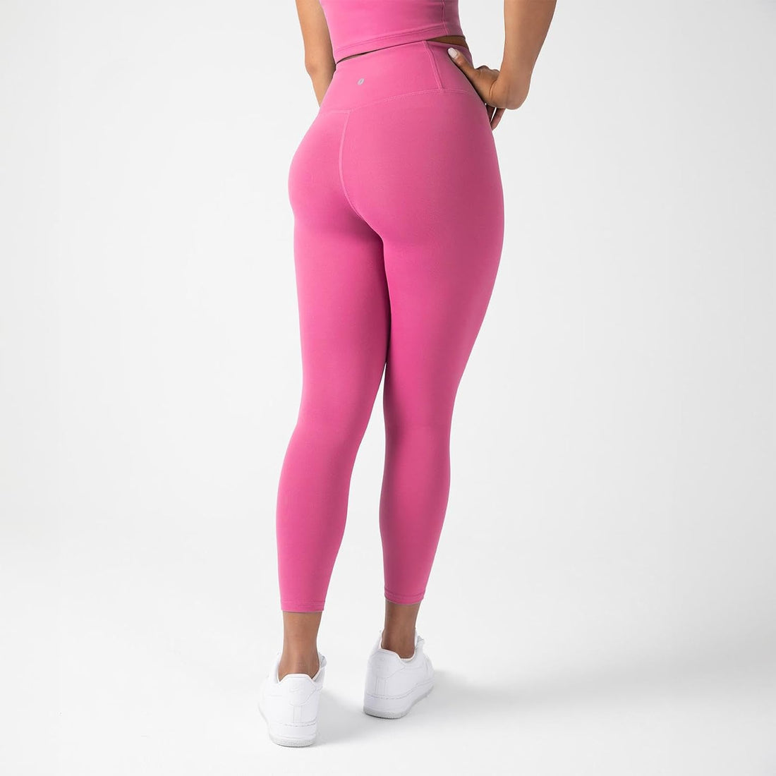YITTY Active Women's Ultraluxe Crossover High-Waist Legging, Athleisure, 4-Way-Stretch, Beach Party, XXL/1X, 7/8 Length