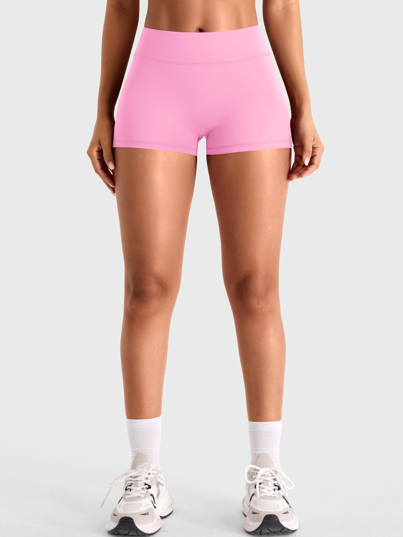 YEOREO CoreFlex Women Workout Shorts Low Rise Hidden Scrunch Butt Lifting Cargo Pockets 2.5" Shorts