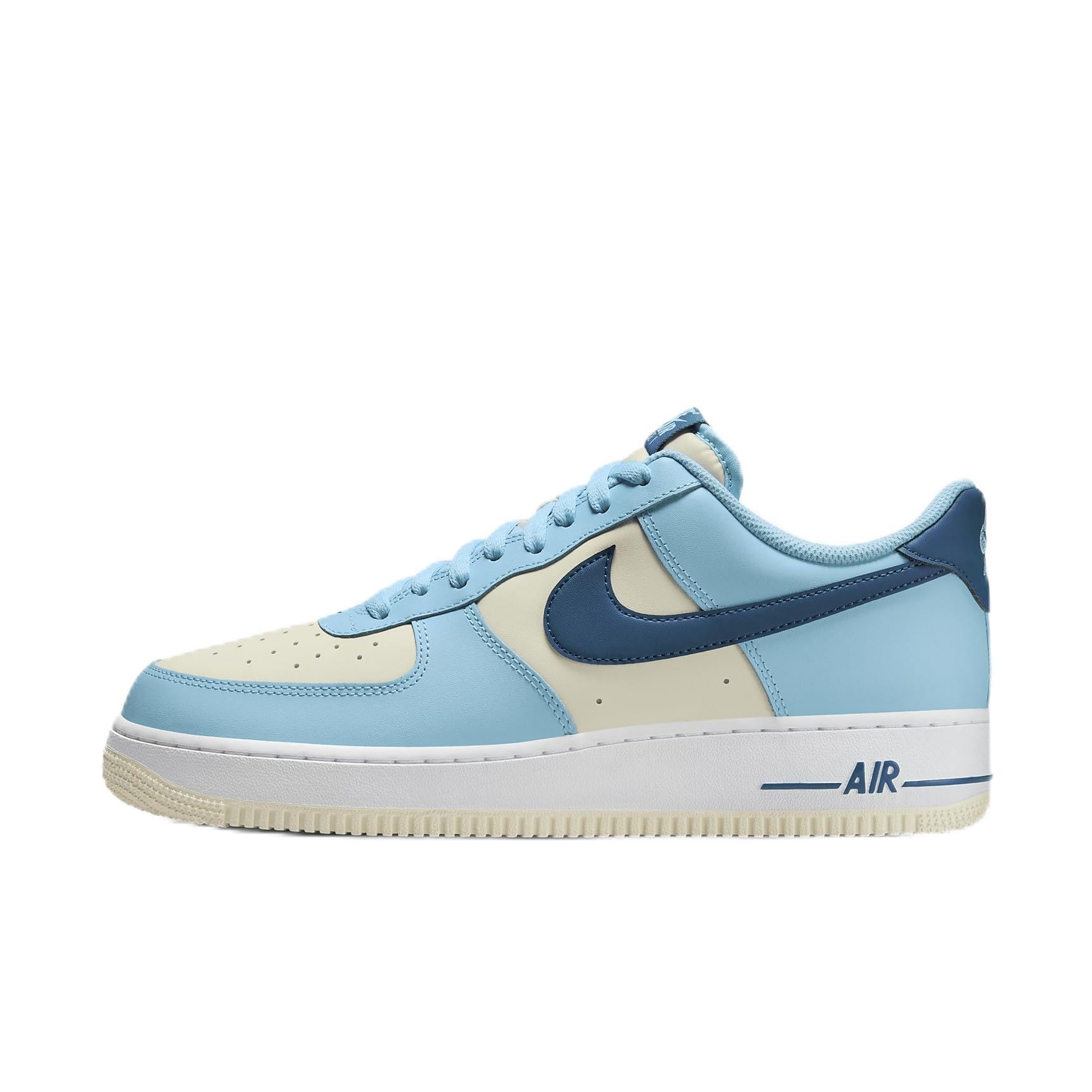 Nike Men's Air Force 1 '07 Sneaker