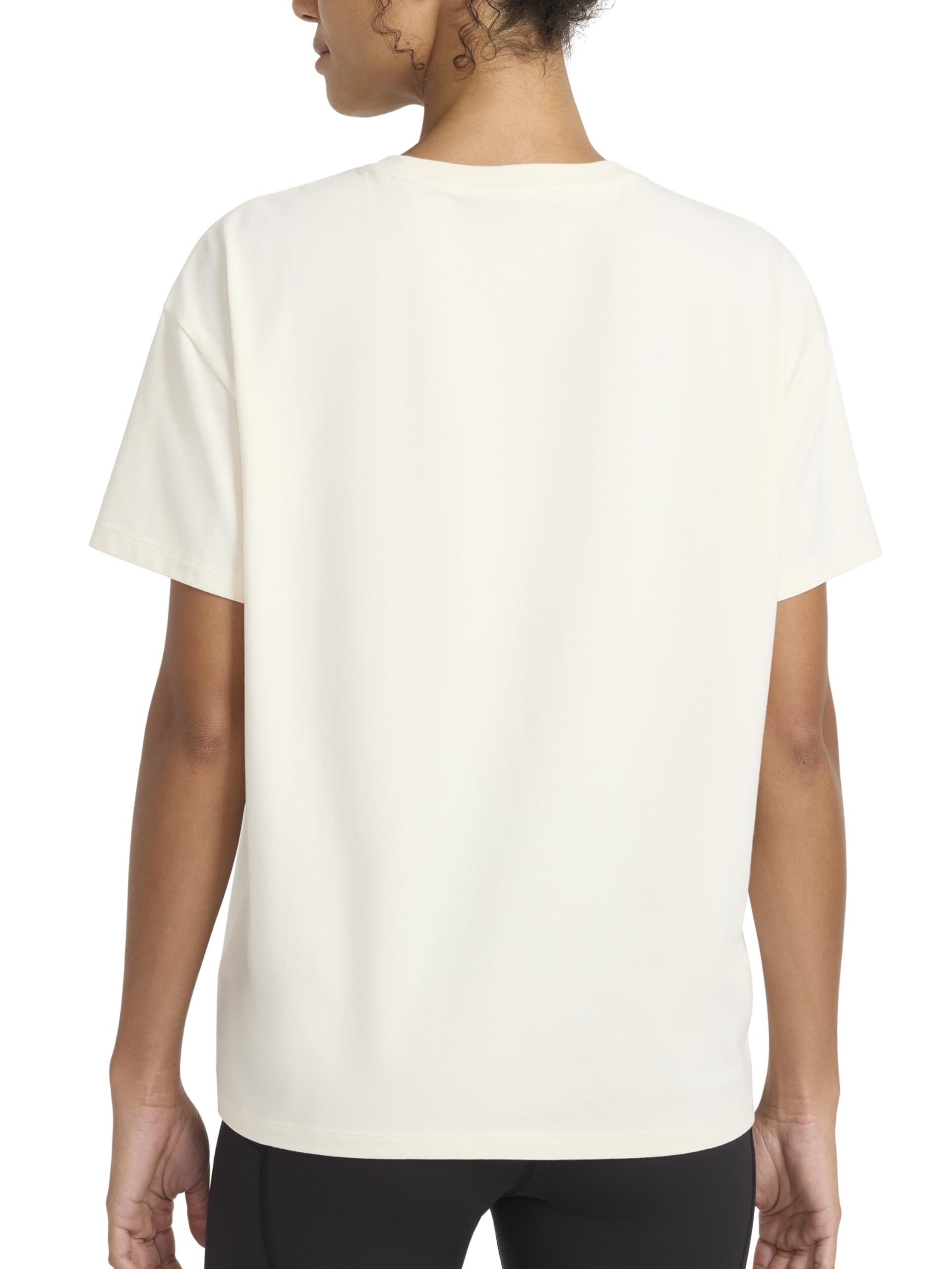 Reebok Women's Embroidery Hit Graphic Crewneck T-Shirt, Standard Fit, Lightweight Stretch Cotton Fabric