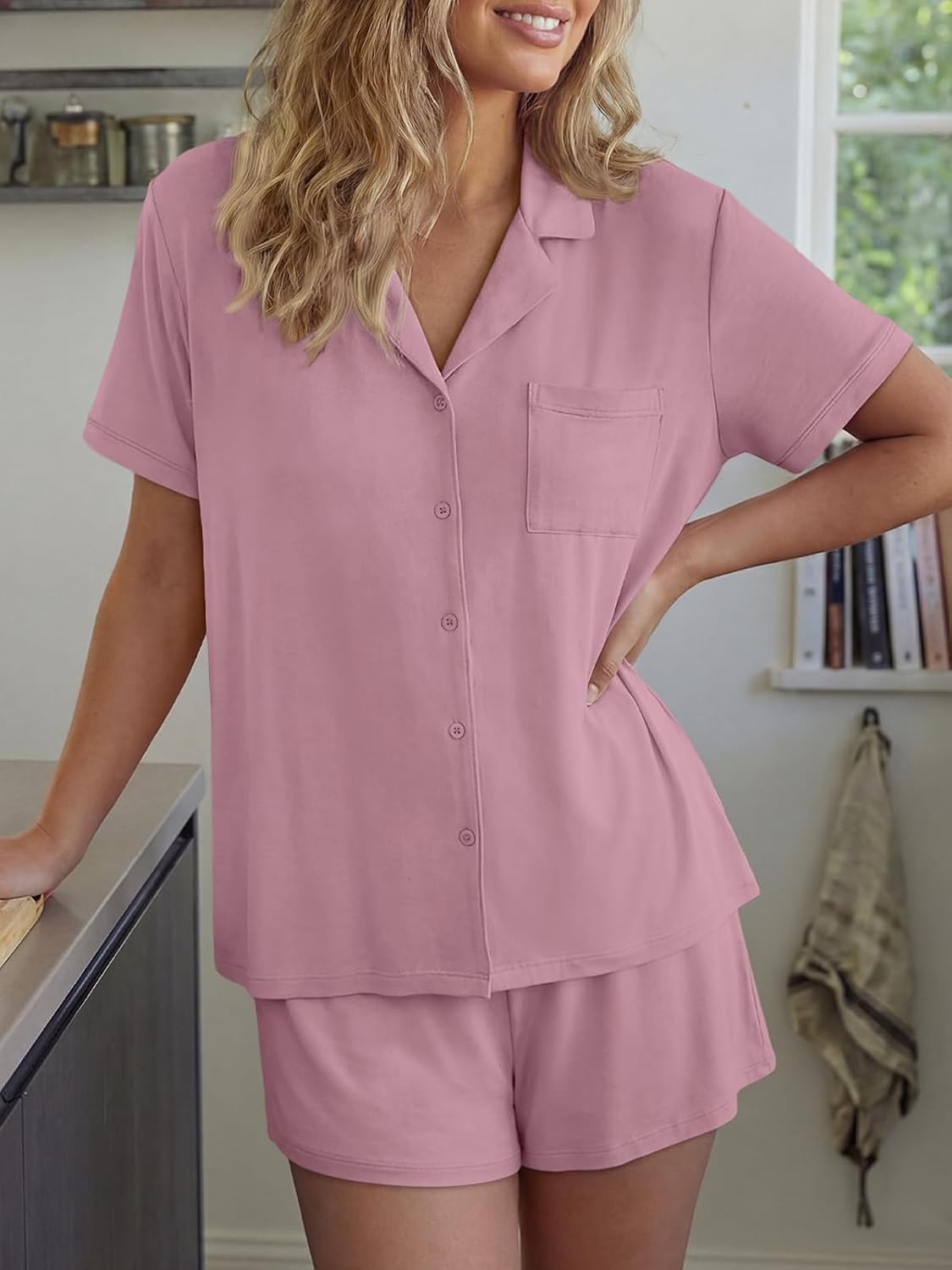 Trendy Queen Pajamas Set for Women 2 Piece Short Sleeve Sleepwear Button Down Pjs Matching Lounge Sets with Pockets