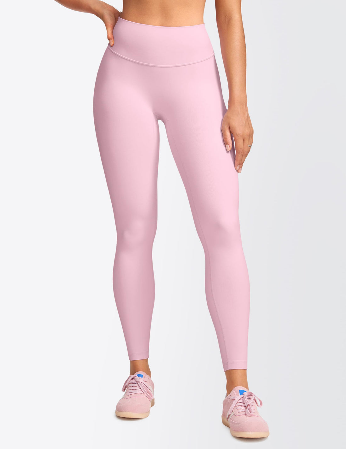 INGIA No Front Seam Scrunch Butt Leggings 25''