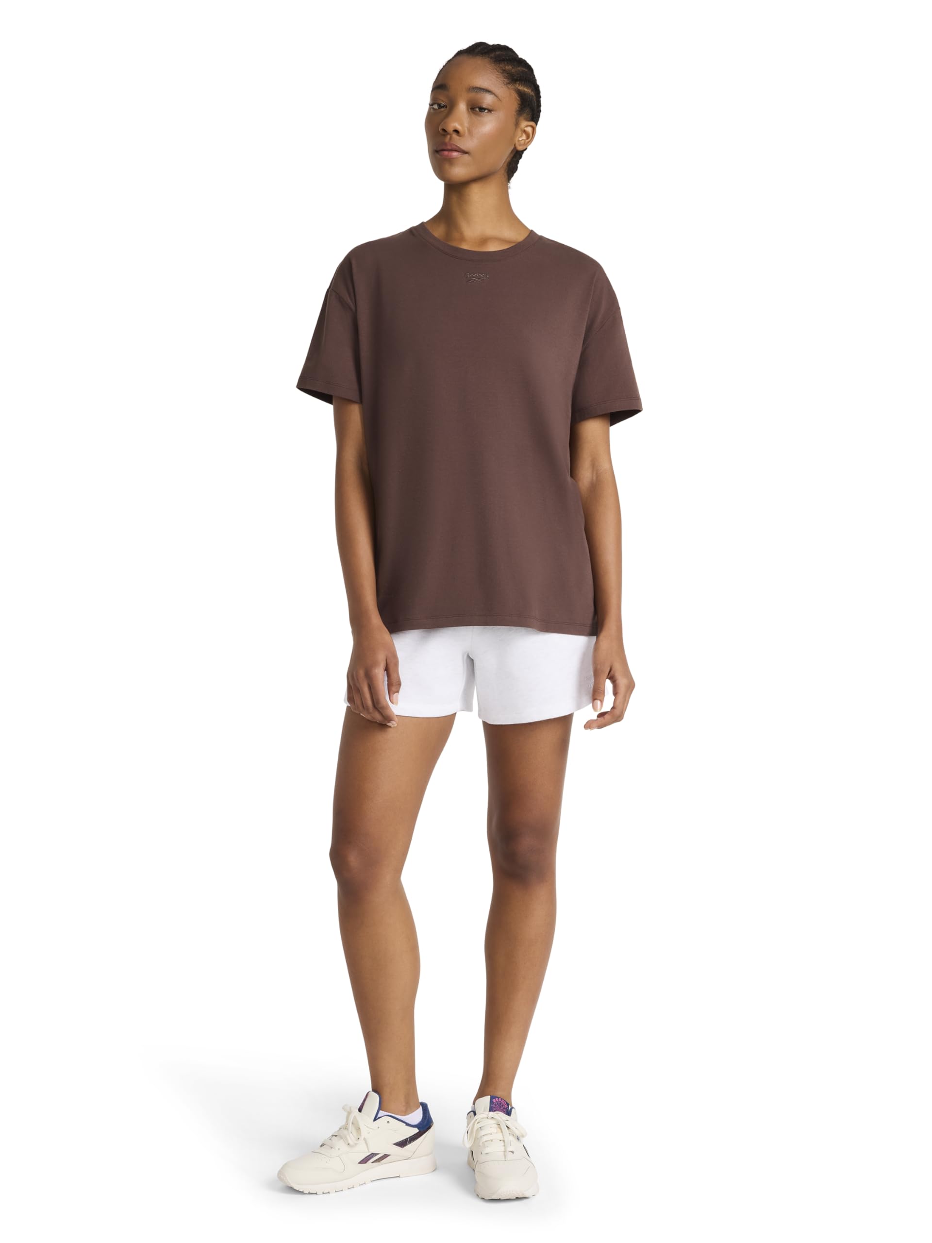 Reebok Women's Embroidery Hit Graphic Crewneck T-Shirt, Standard Fit, Lightweight Stretch Cotton Fabric