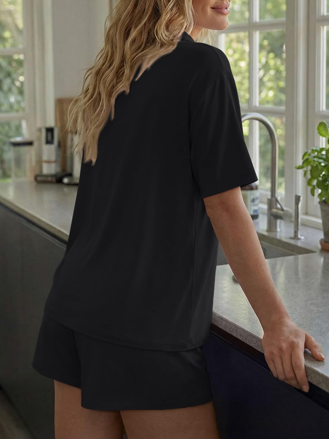 Trendy Queen Pajamas Set for Women 2 Piece Short Sleeve Sleepwear Button Down Pjs Matching Lounge Sets with Pockets