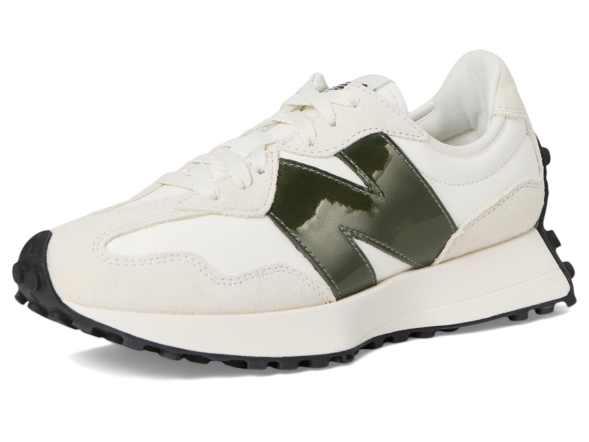 New Balance Women's 327 Sneaker