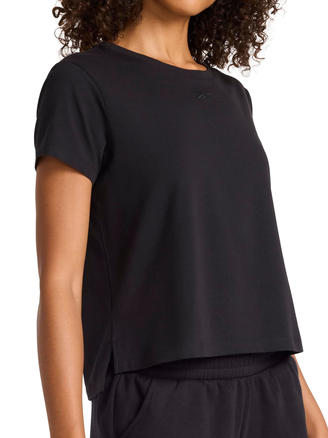 Reebok Women's Embroidery Hit Graphic Crewneck T-Shirt, Standard Fit, Lightweight Stretch Cotton Fabric