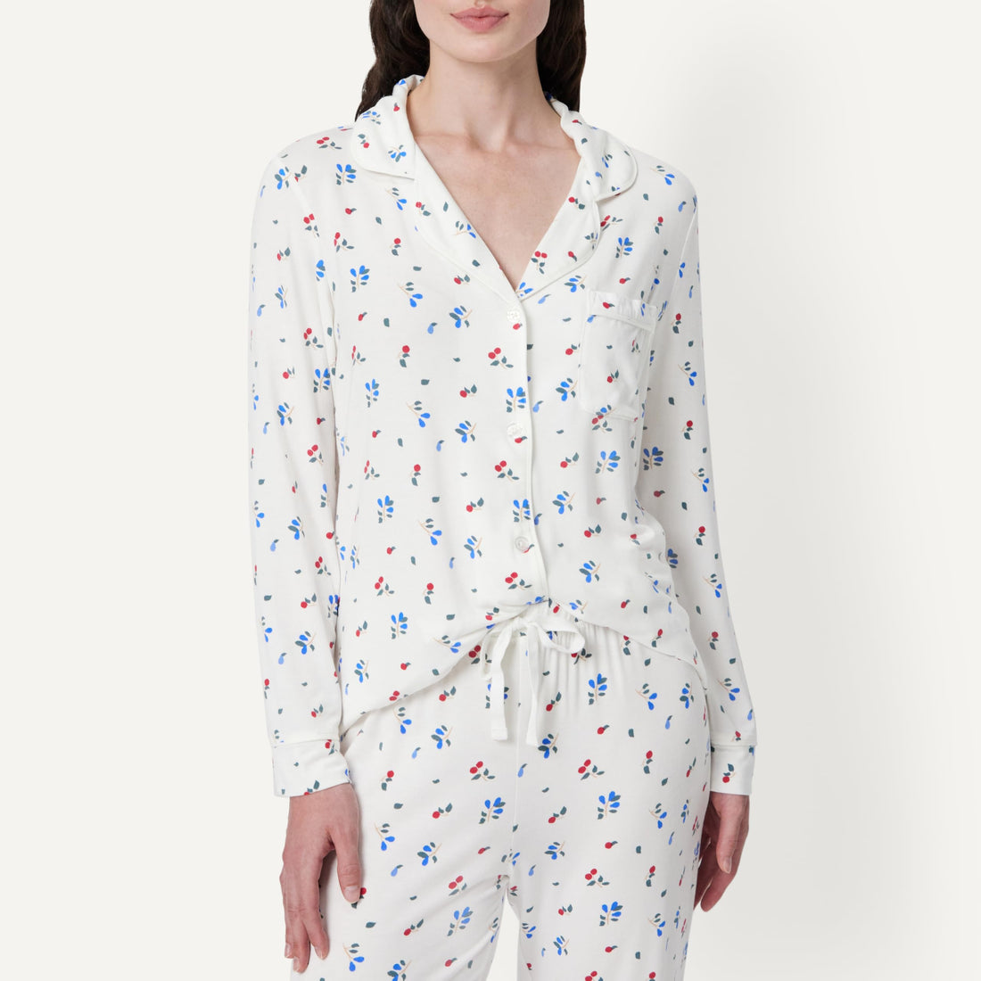Amazon Essentials x Sofia Grainge Women's Stretch Modal Long-Sleeve Button-Front Top and Full-Length Bottom Pajama Set