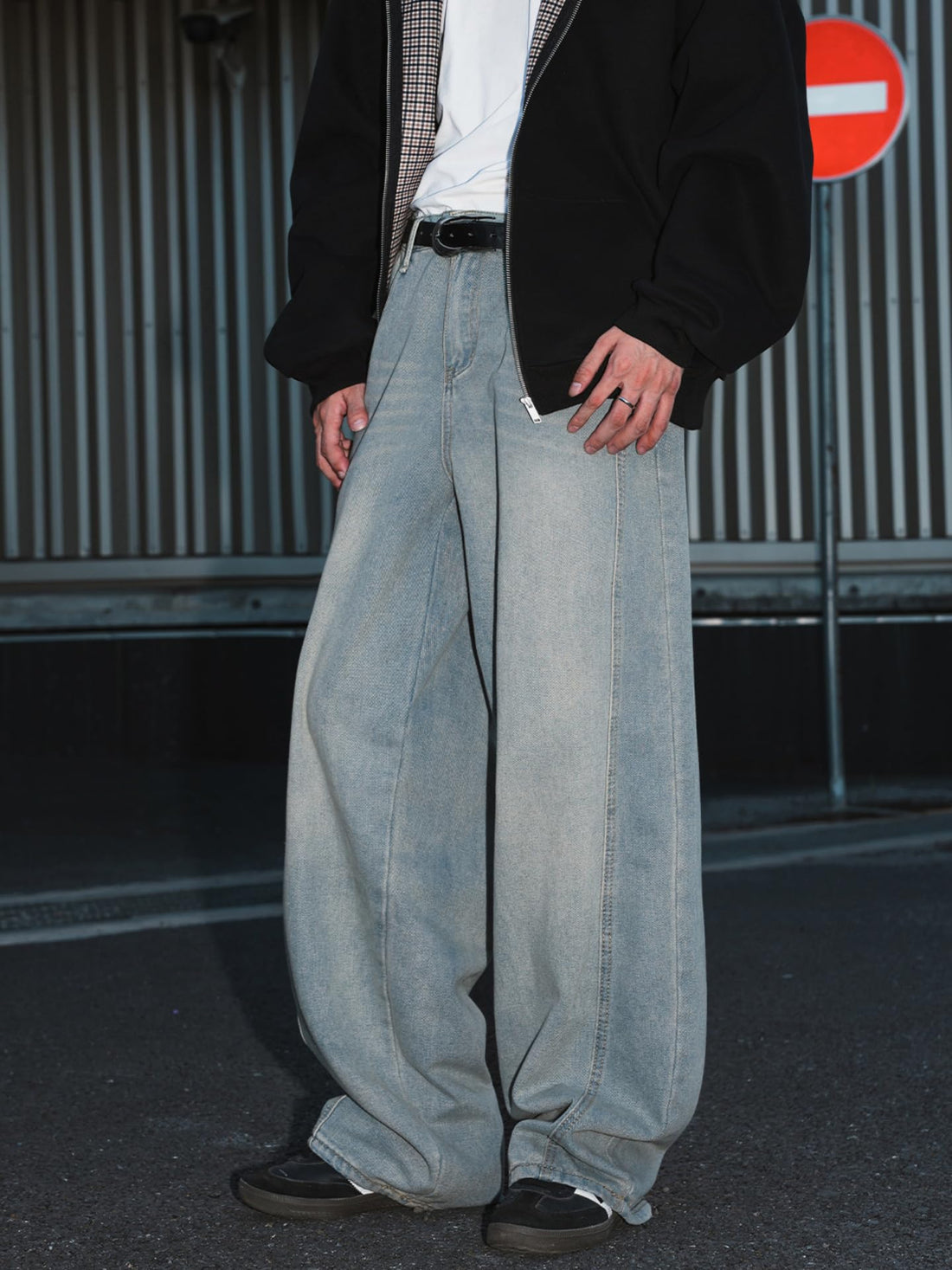 Baggy Hip Hop Jeans for Men Wide Leg Skater Denim Pants Casual Loose Fit Long Trousers