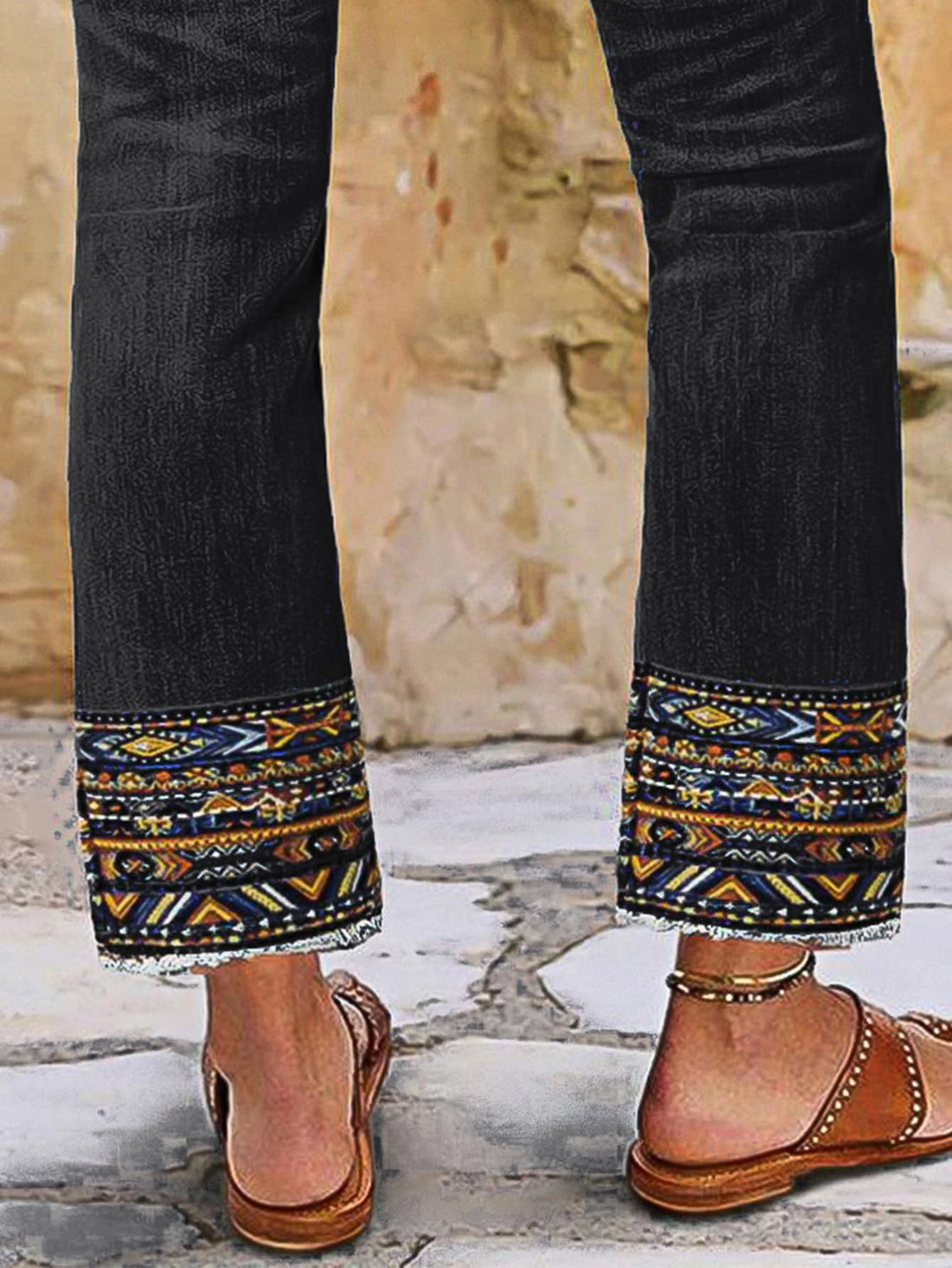 Flamingals Straight Leg Cropped Jeans for Women Trendy Mid Rise Stretchy Tribal Embroidery Raw Hem Ankle Jeans