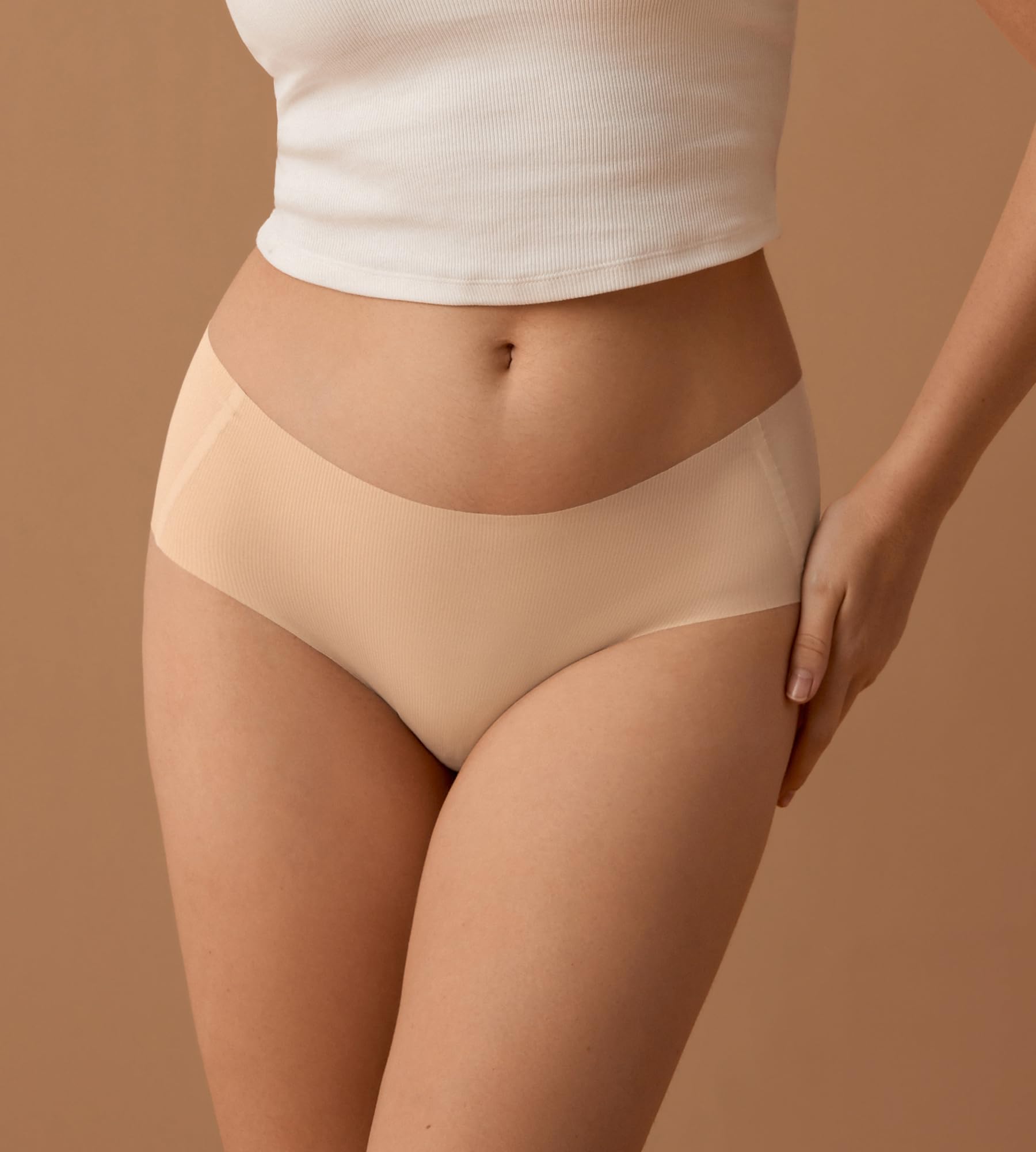 SHARICCA Womens Seamless Underwear No Show Hipster Panties Invisible Lightweight Nuage Bikinis Briefs Microfiber Pack
