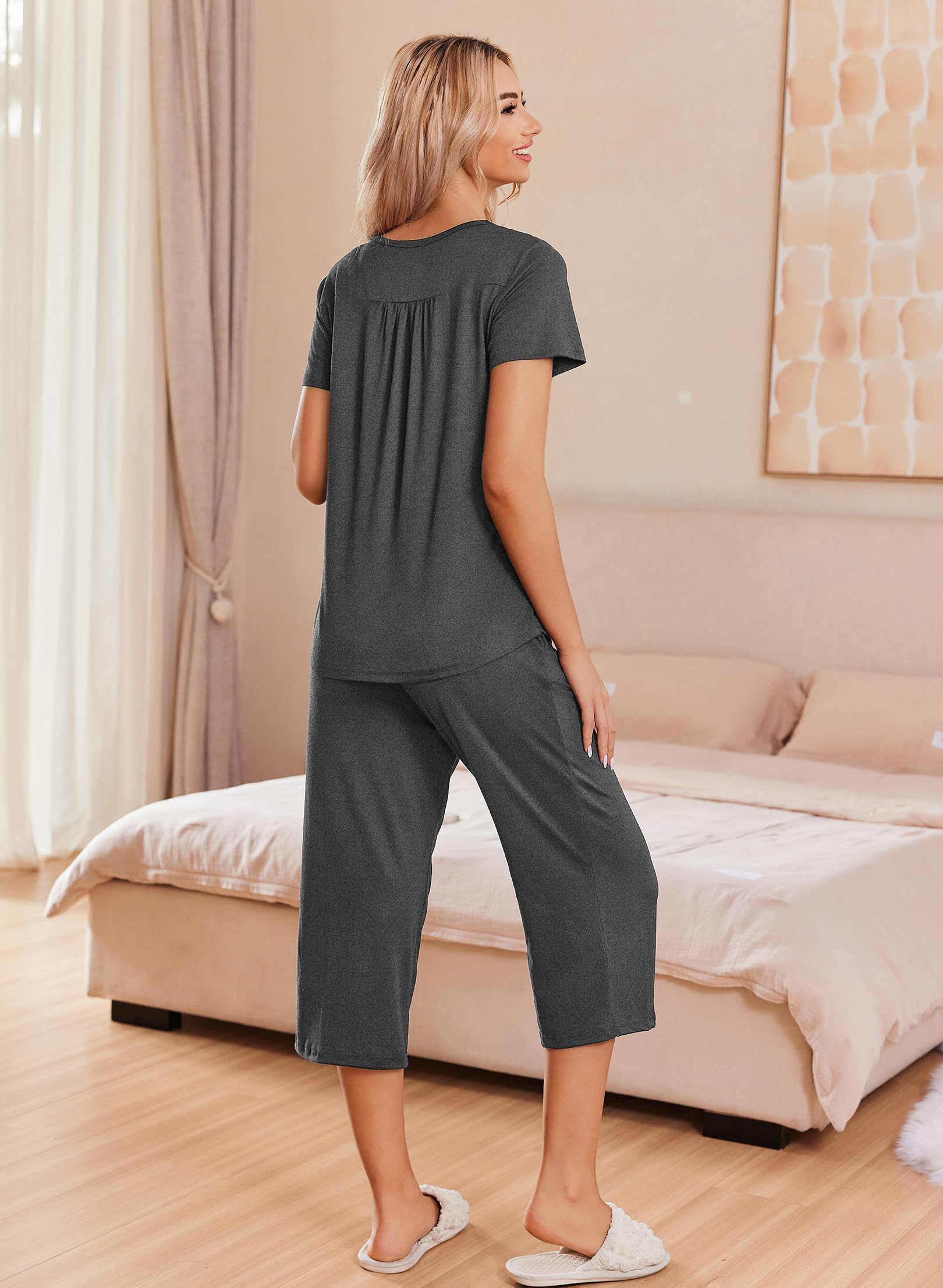 Ekouaer Women's Pajama Sets Short Sleeve Sleepwear Button Up Pj Loungewear Top and Capri Pants with Pockets