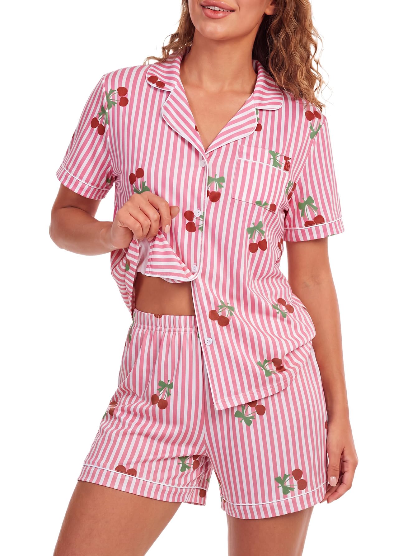 LYANER Women's Heart Print Pajamas Sets