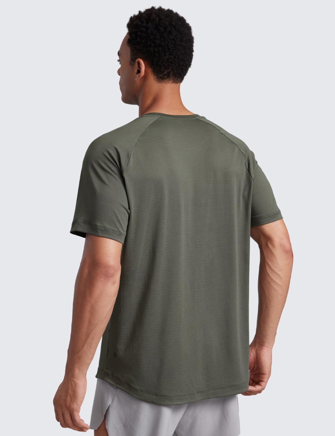 CRZ YOGA Breathable Texture Crewneck T-Shirts | Workout, Quick Dry, Lightweight, Classic Fit, Round Scallop Back, Short Sleeve Shirts for Men