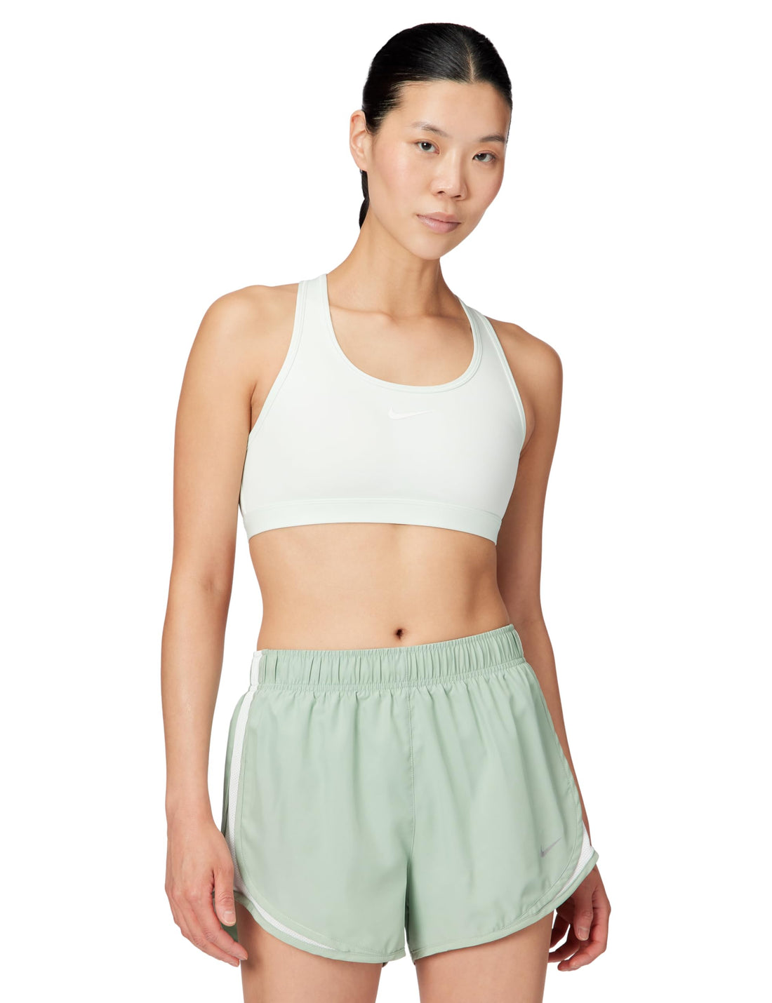Nike Women's Swoosh Sports Bra (Medium Support)