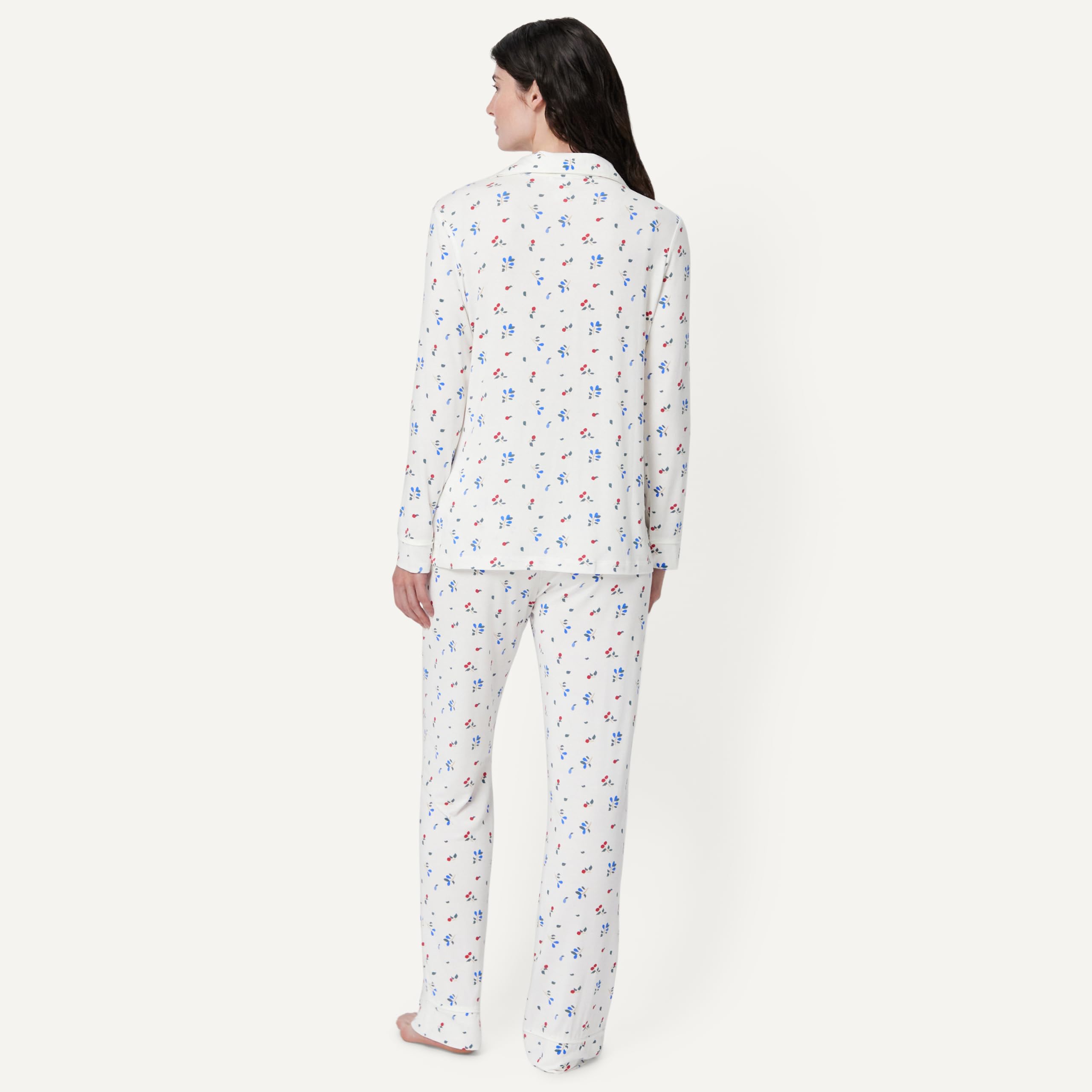 Amazon Essentials x Sofia Grainge Women's Stretch Modal Long-Sleeve Button-Front Top and Full-Length Bottom Pajama Set