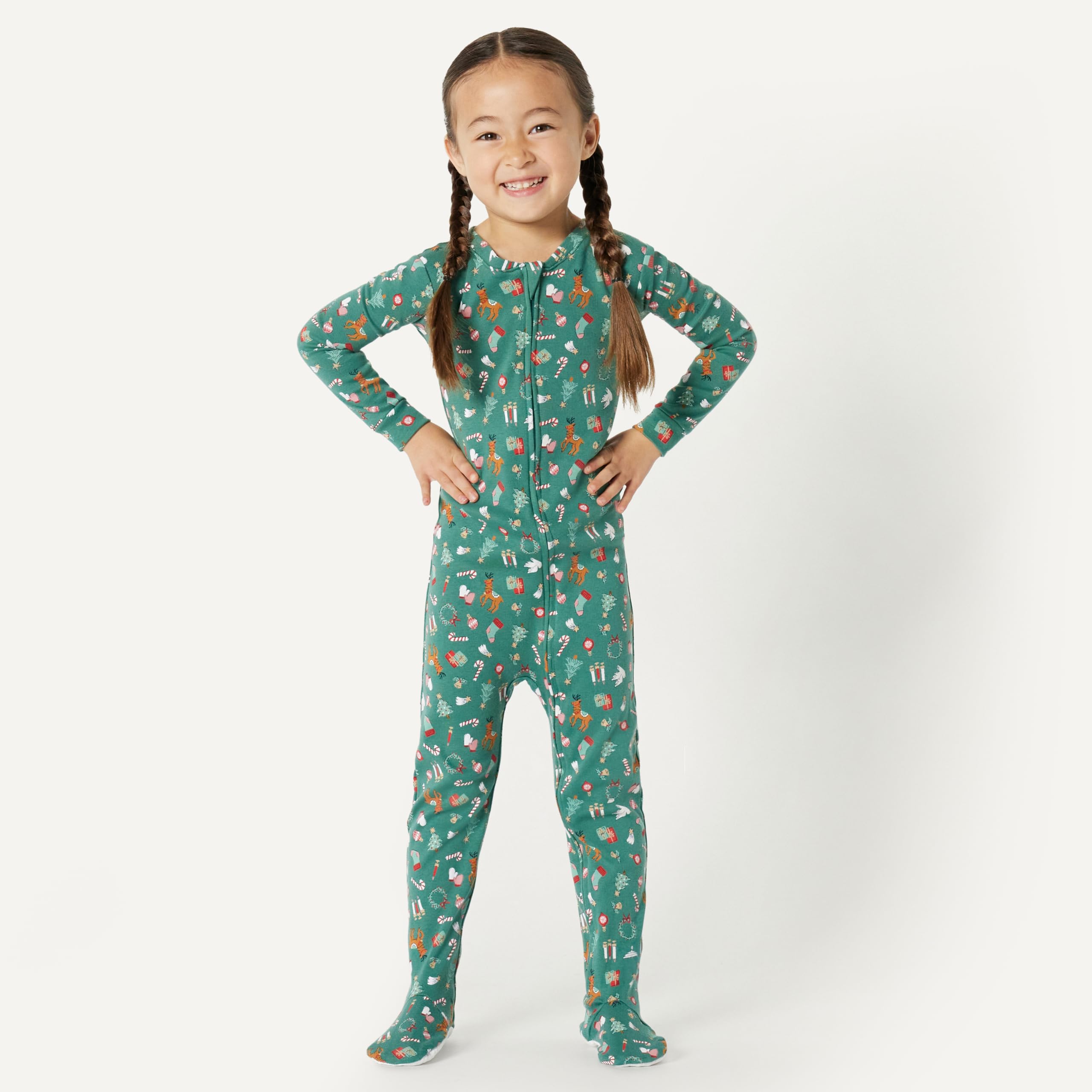 Amazon Essentials x Sofia Grainge Matching Holiday Family Pajama Sets