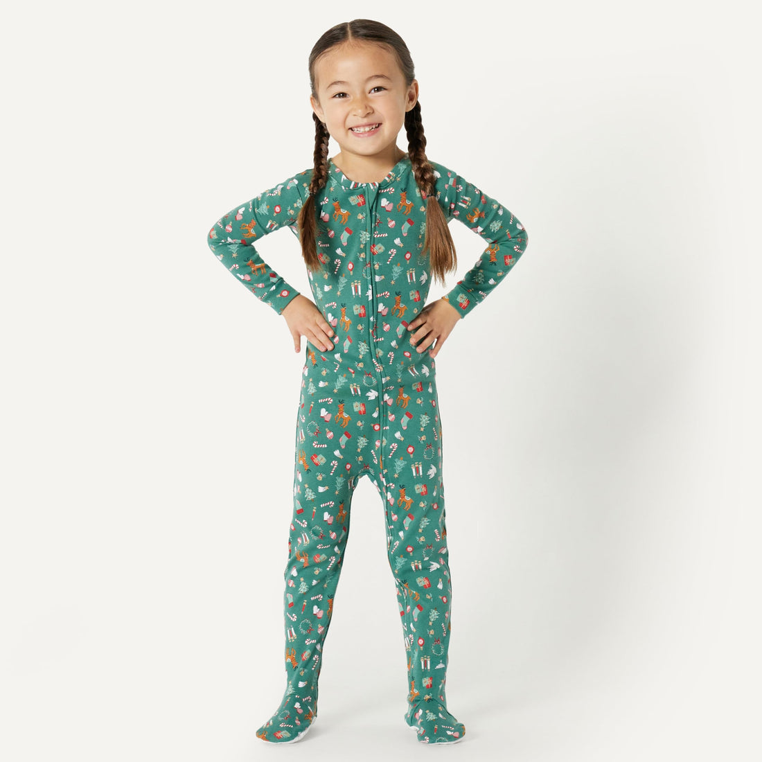 Amazon Essentials x Sofia Grainge Matching Holiday Family Pajama Sets