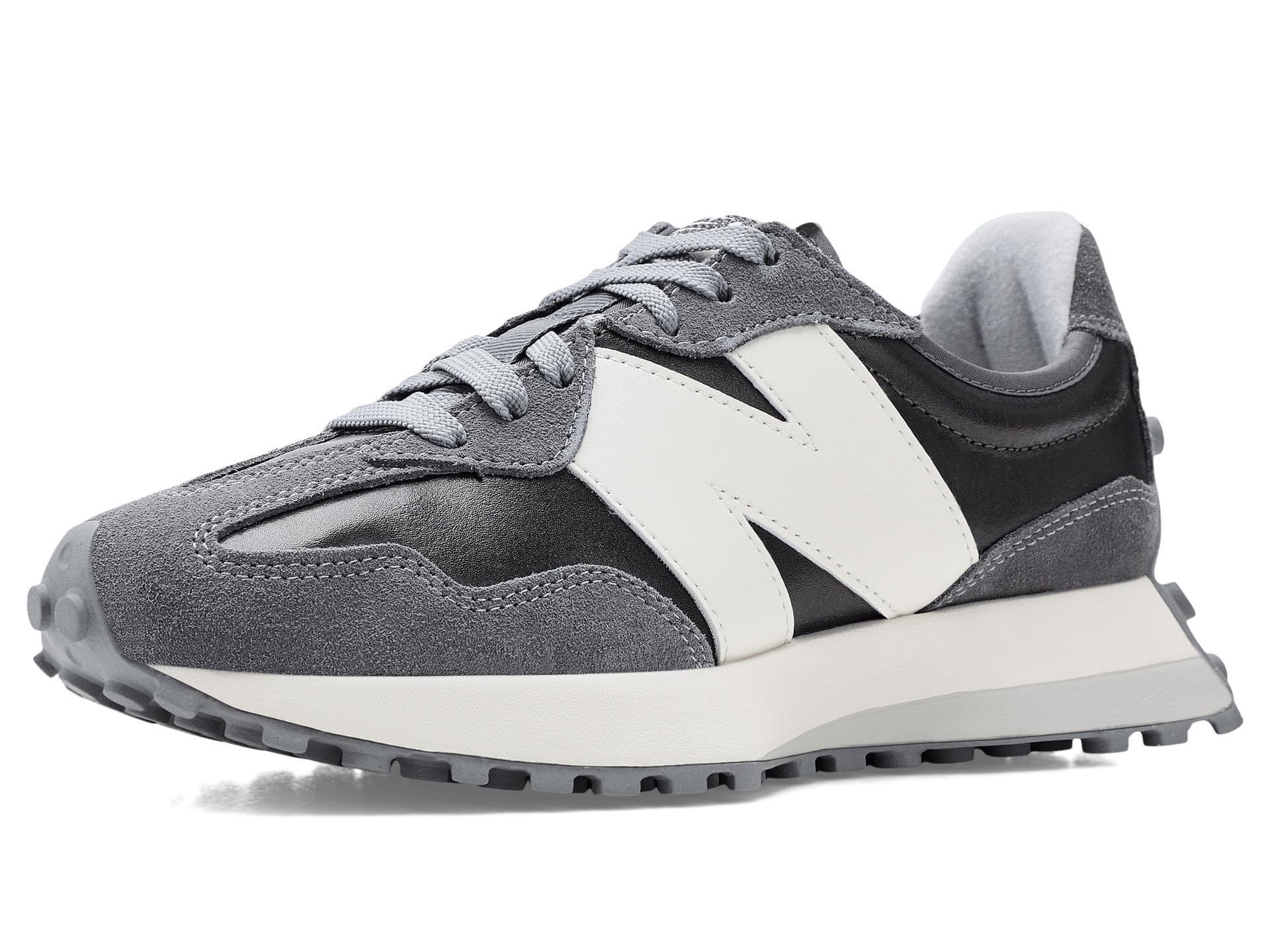 New Balance Women's 327 Sneaker