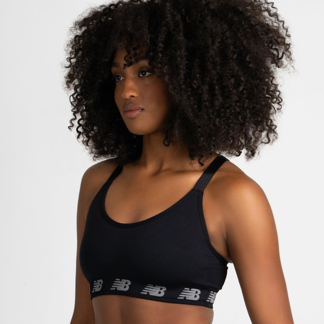 New Balance 3 Pack Seamless Sports Bras for Women, Cami Keyhole Breathability, Gym Sports Bra, Yoga Workout Set