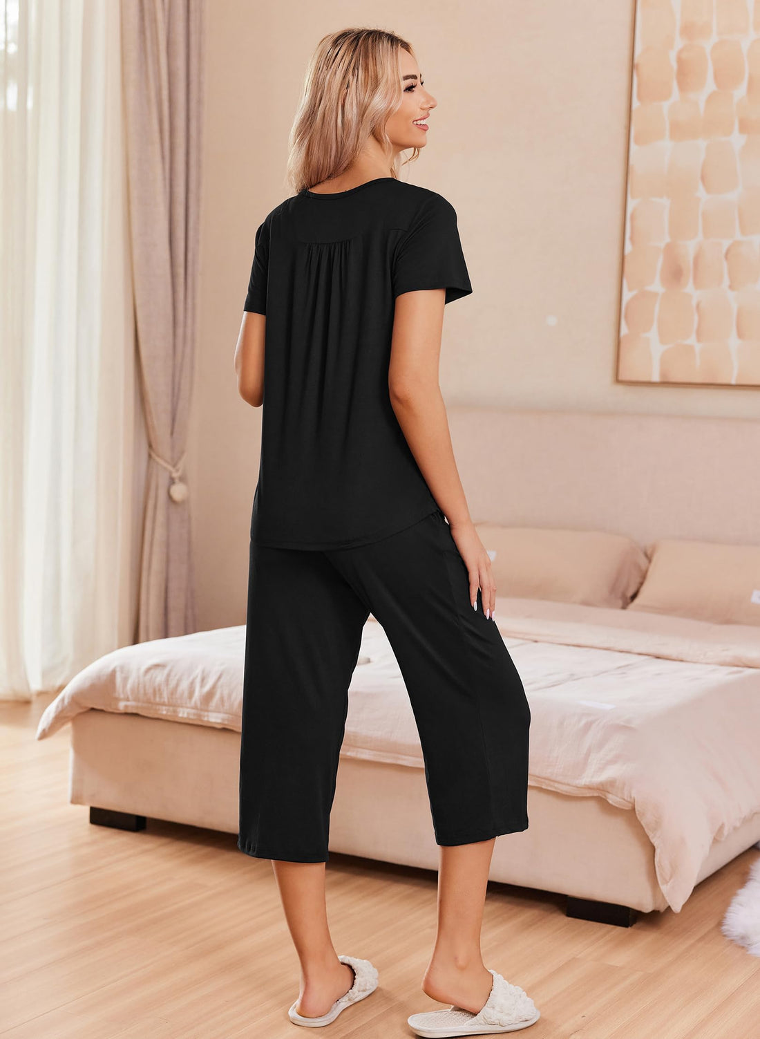 Ekouaer Women's Pajama Sets Short Sleeve Sleepwear Button Up Pj Loungewear Top and Capri Pants with Pockets