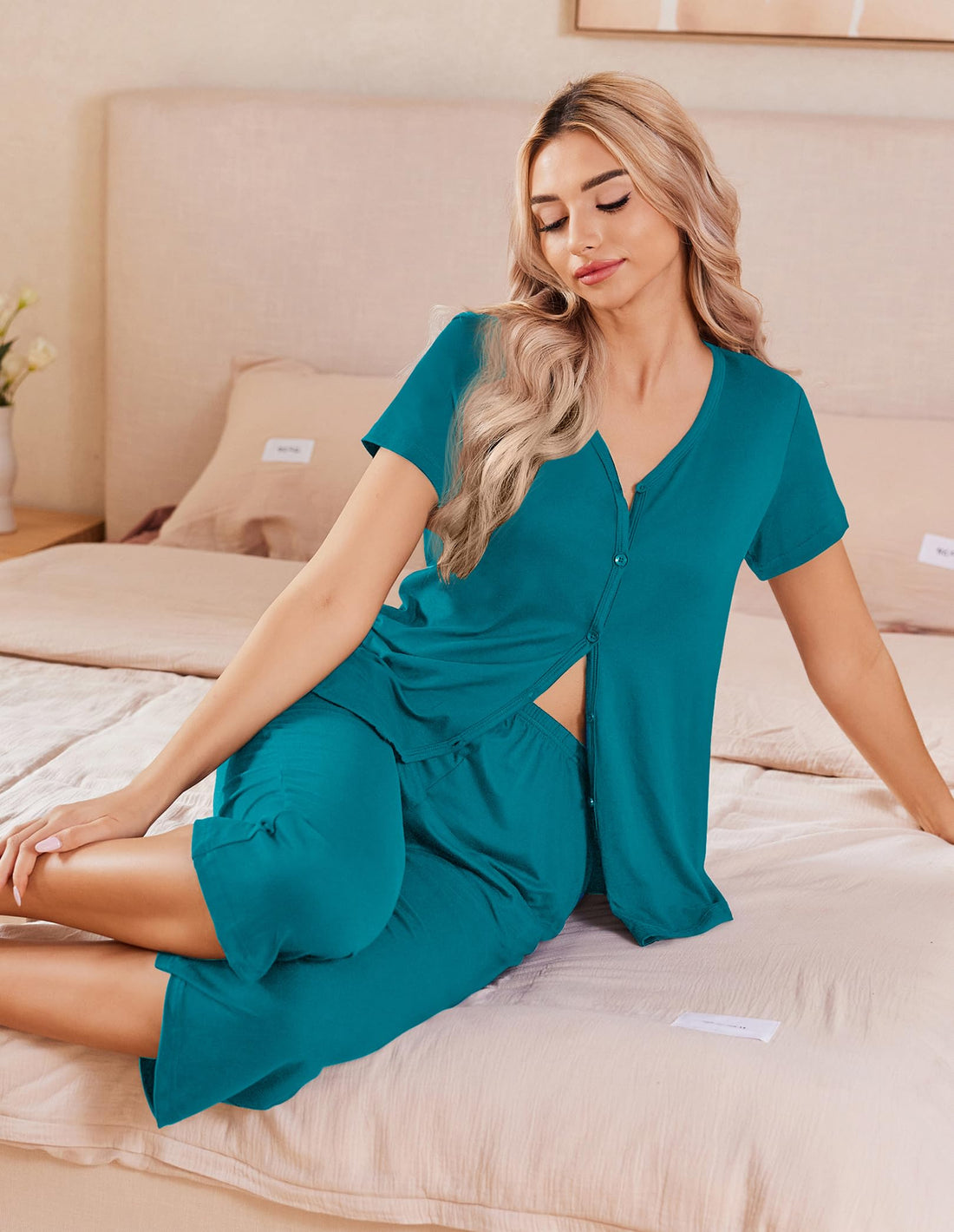 Ekouaer Women's Pajama Sets Short Sleeve Sleepwear Button Up Pj Loungewear Top and Capri Pants with Pockets
