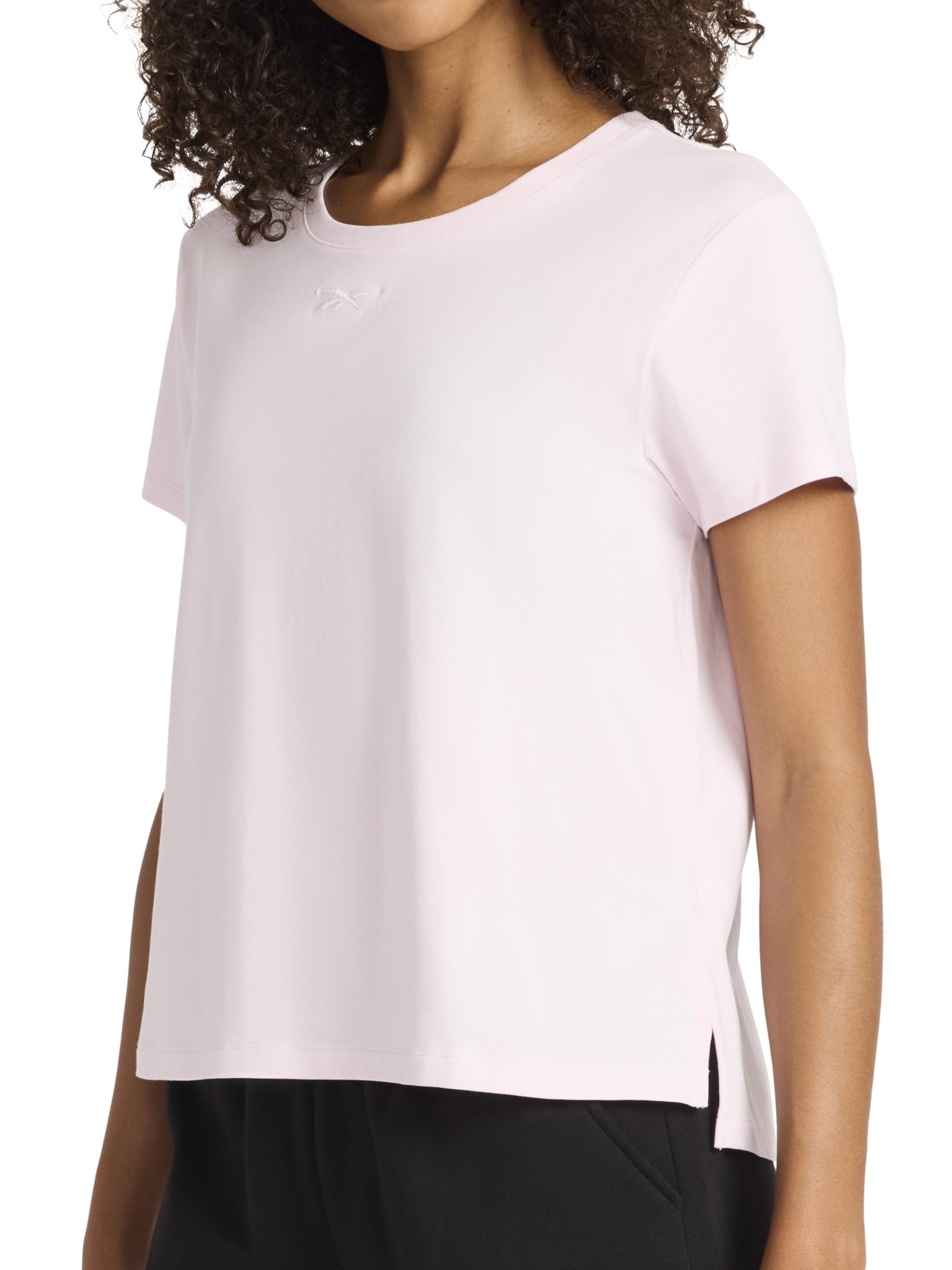 Reebok Women's Embroidery Hit Graphic Crewneck T-Shirt, Standard Fit, Lightweight Stretch Cotton Fabric