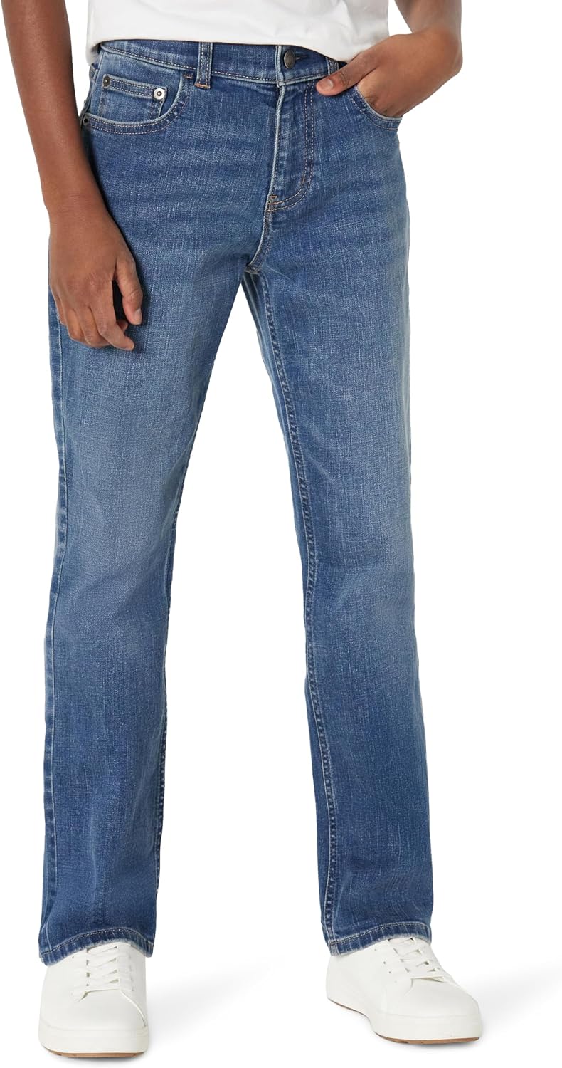 Amazon Essentials Boys' Medium Stretch Regular-Fit Bootcut Jeans