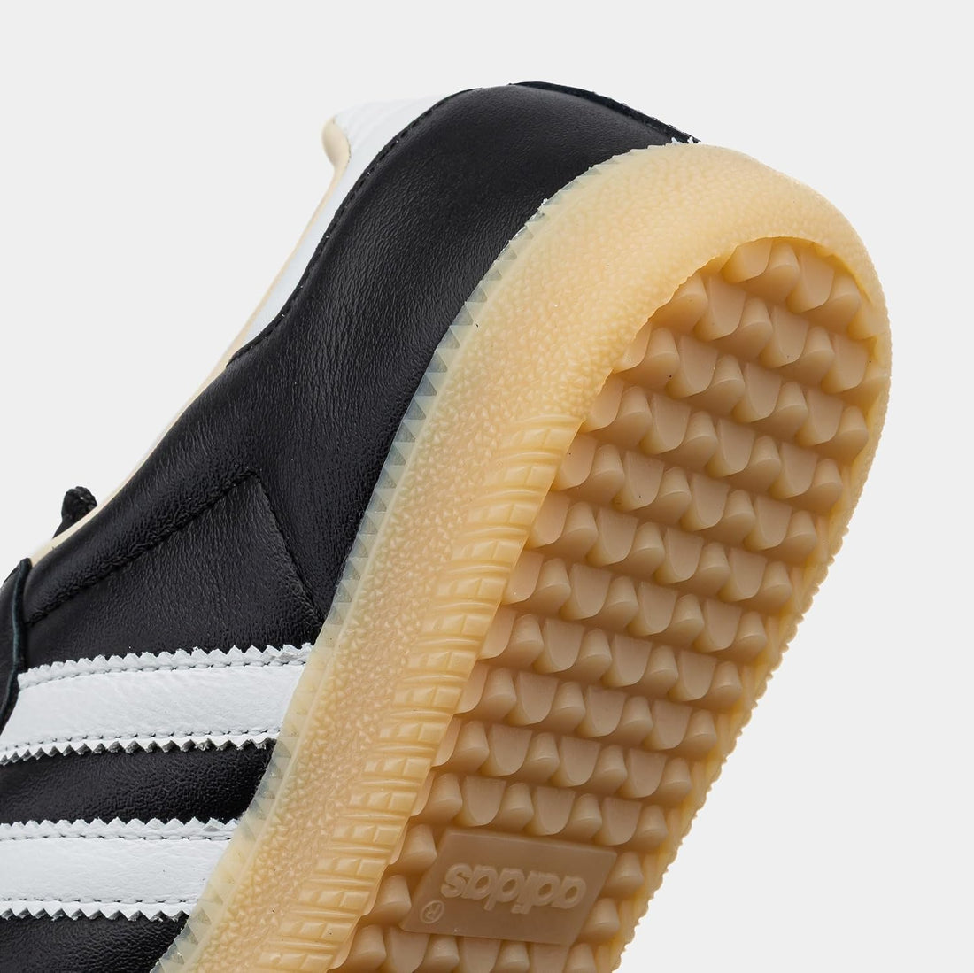 adidas Samba OG Mens Lifestyle Shoes (Off White/Core Black/Gum 3) Size 12