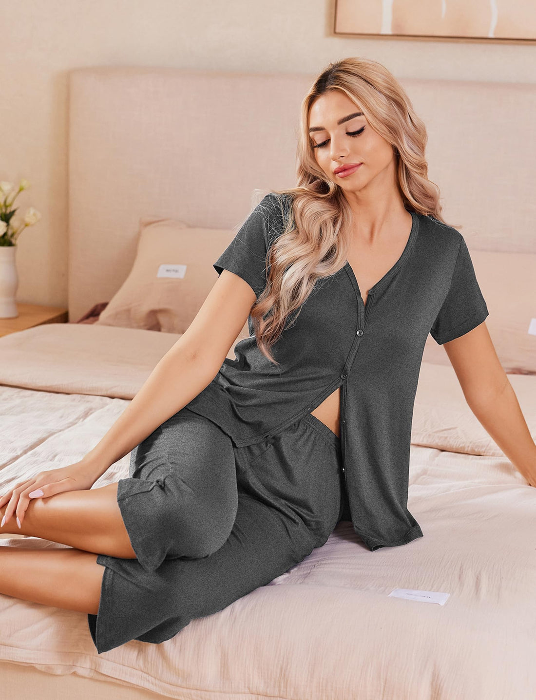 Ekouaer Women's Pajama Sets Short Sleeve Sleepwear Button Up Pj Loungewear Top and Capri Pants with Pockets