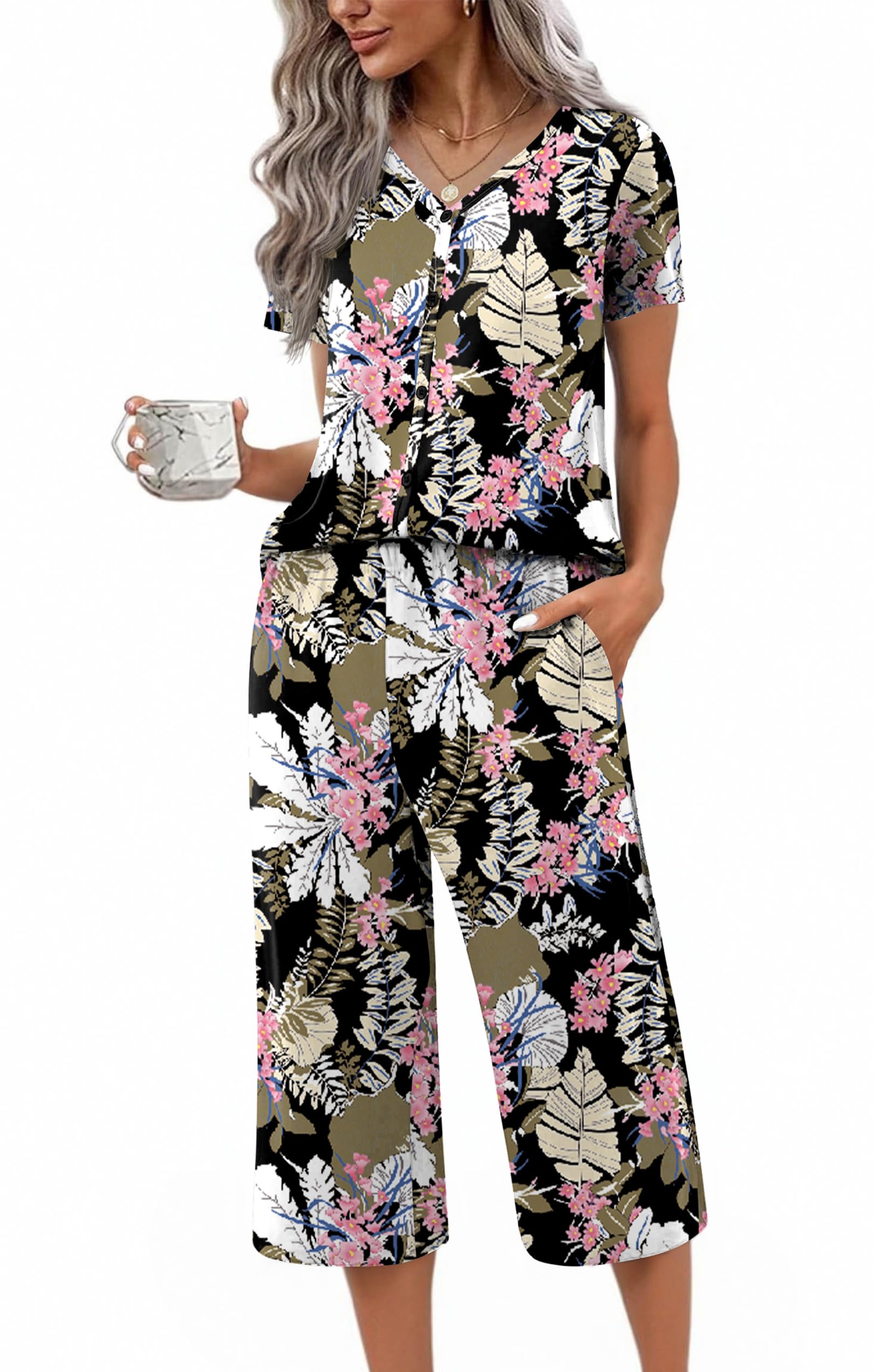 Ekouaer Women's Pajama Sets Short Sleeve Sleepwear Button Up Pj Loungewear Top and Capri Pants with Pockets