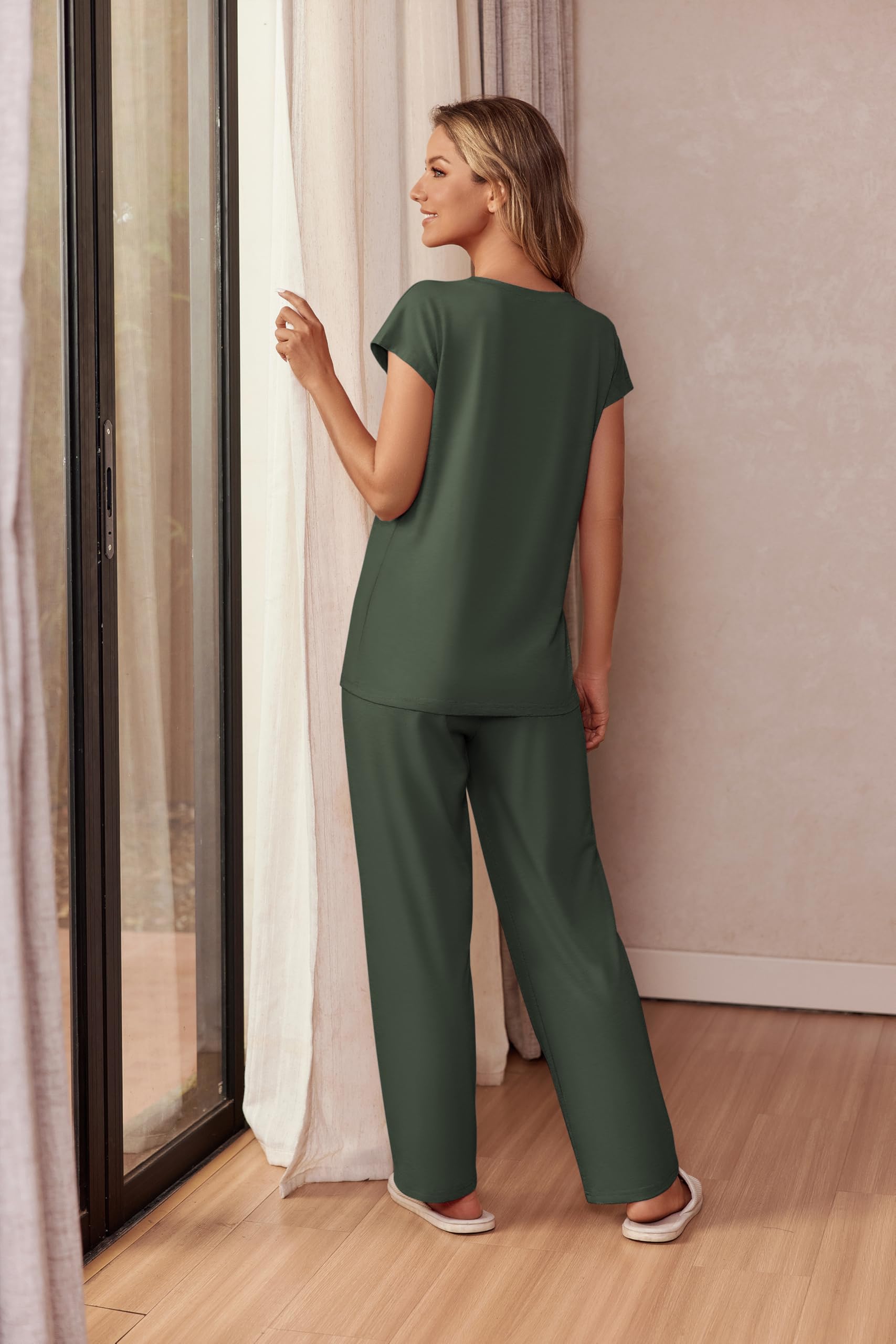 Ekouaer Womens Pajama Sets 2 Pcs Short Sleeve Lounge Set with Pockets