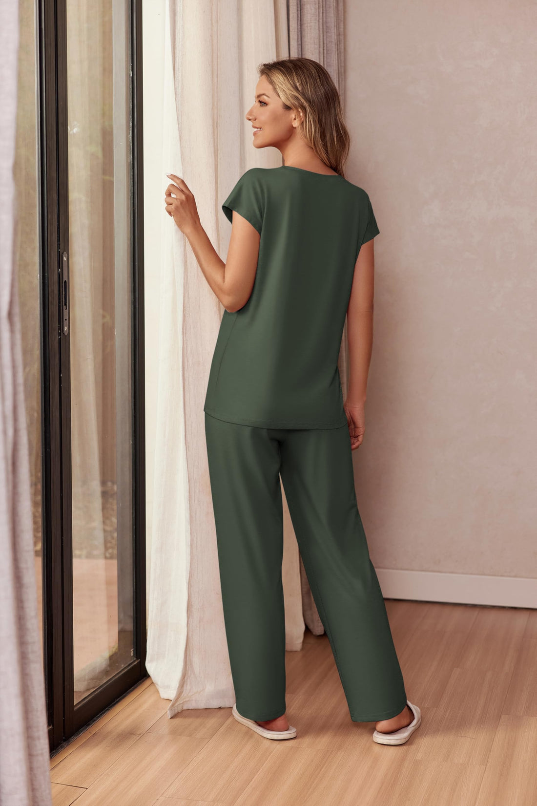 Ekouaer Womens Pajama Sets 2 Pcs Short Sleeve Lounge Set with Pockets