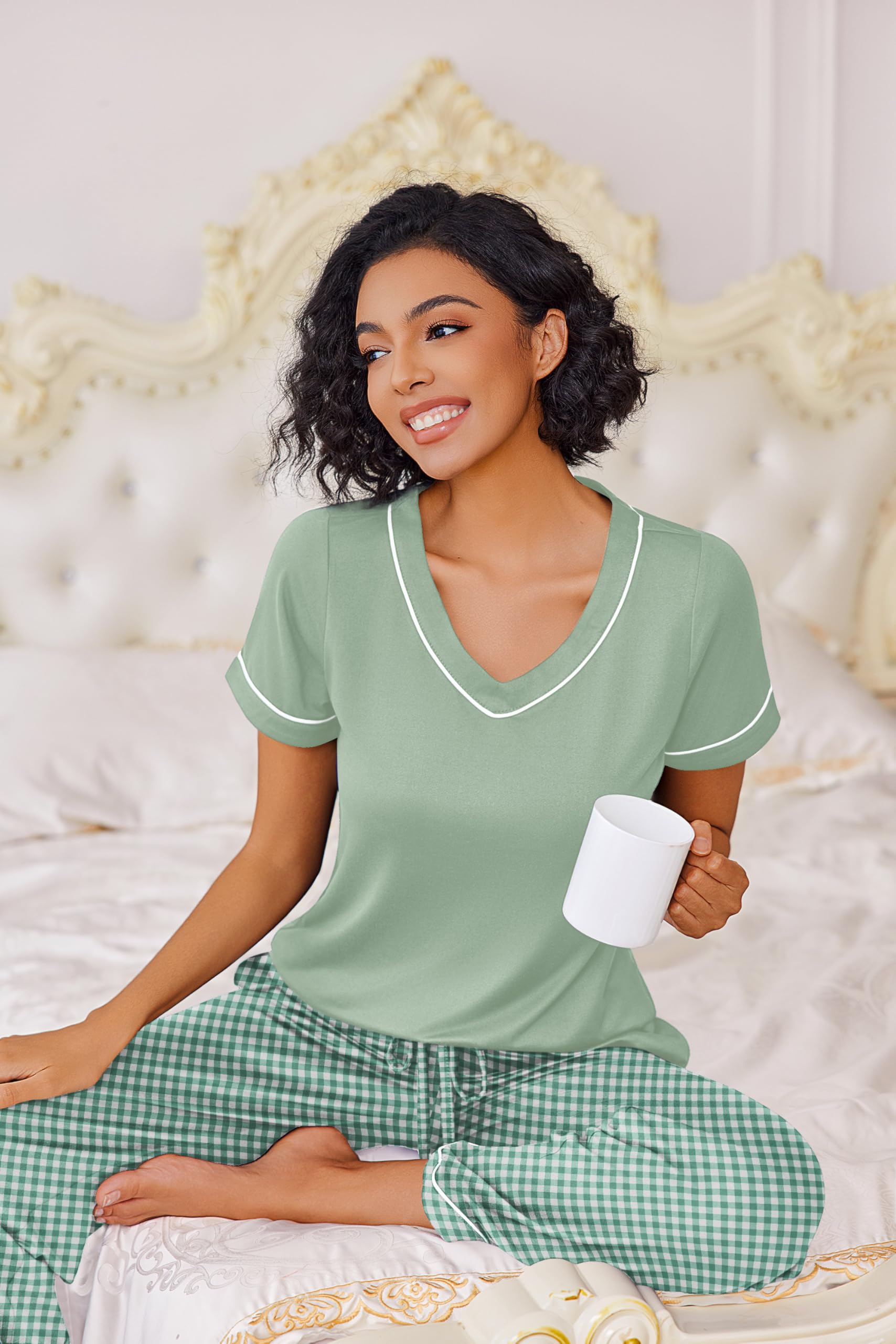 Ekouaer Pajamas for Women Set 2 Piece Lounge Set Soft Pajama Sets Short Sleeve and Pants Pj Sets Loose Sleepwear with Pockets