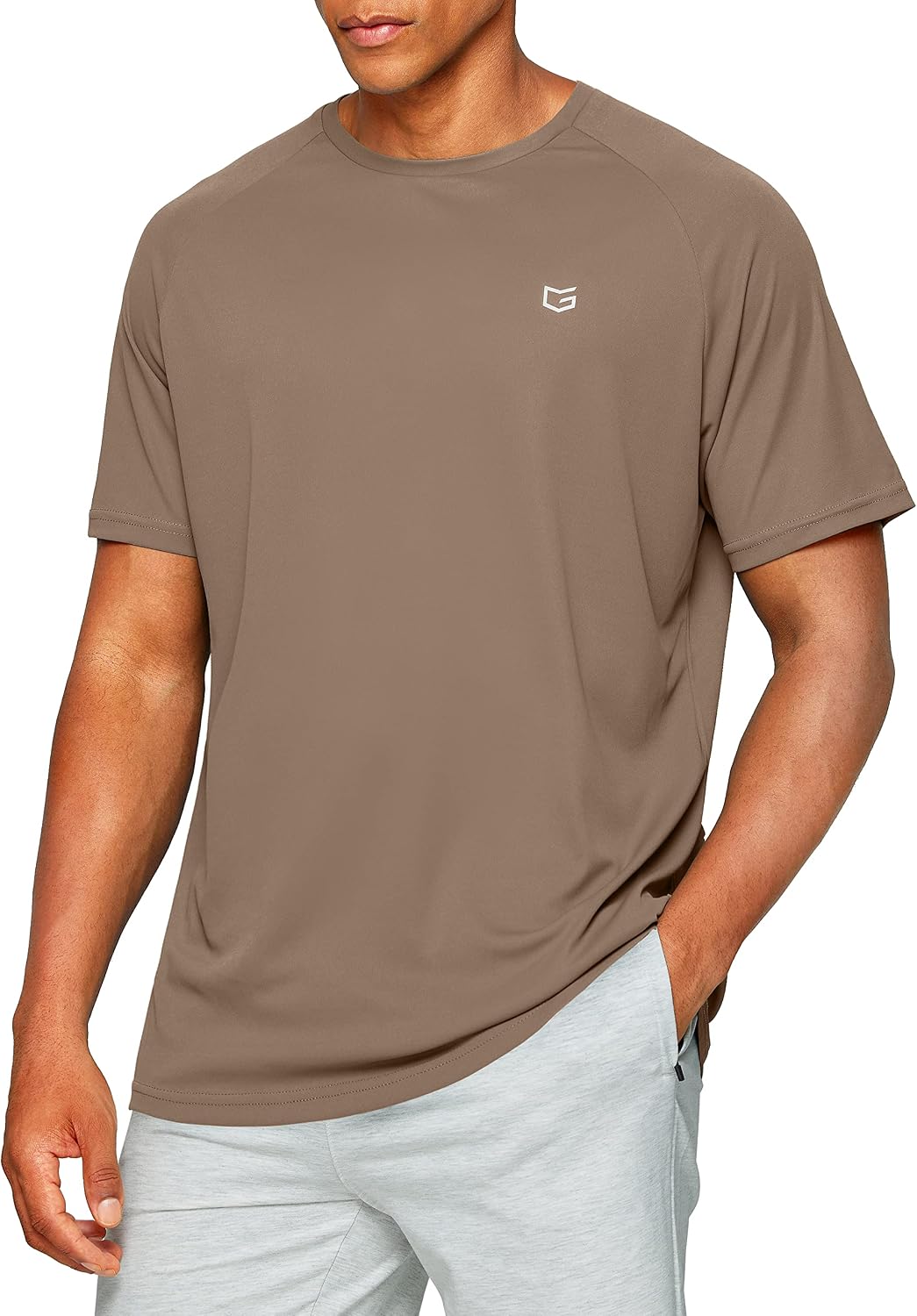 G Gradual Men's Workout Quick Dry T-Shirts Short Sleeve Lightweight Cooling Gym Shirts Tee for Running, Beach, Hiking