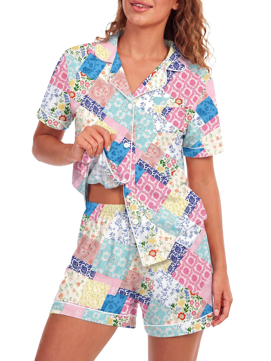 LYANER Women's Heart Print Pajamas Sets