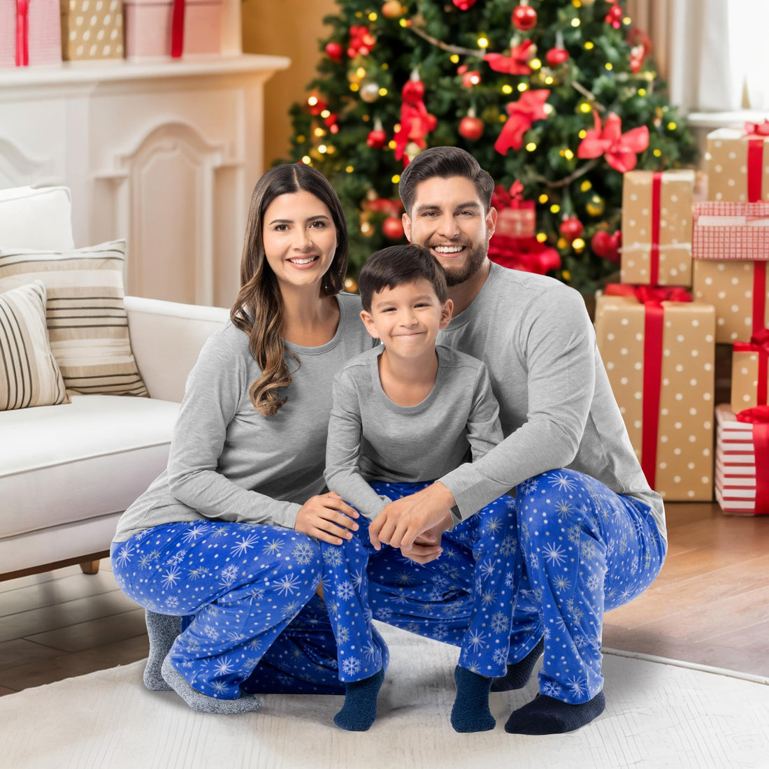 Fruit of the Loom Men Matching Holiday Family Sleep Pajama Set for Women, Men, and Kids