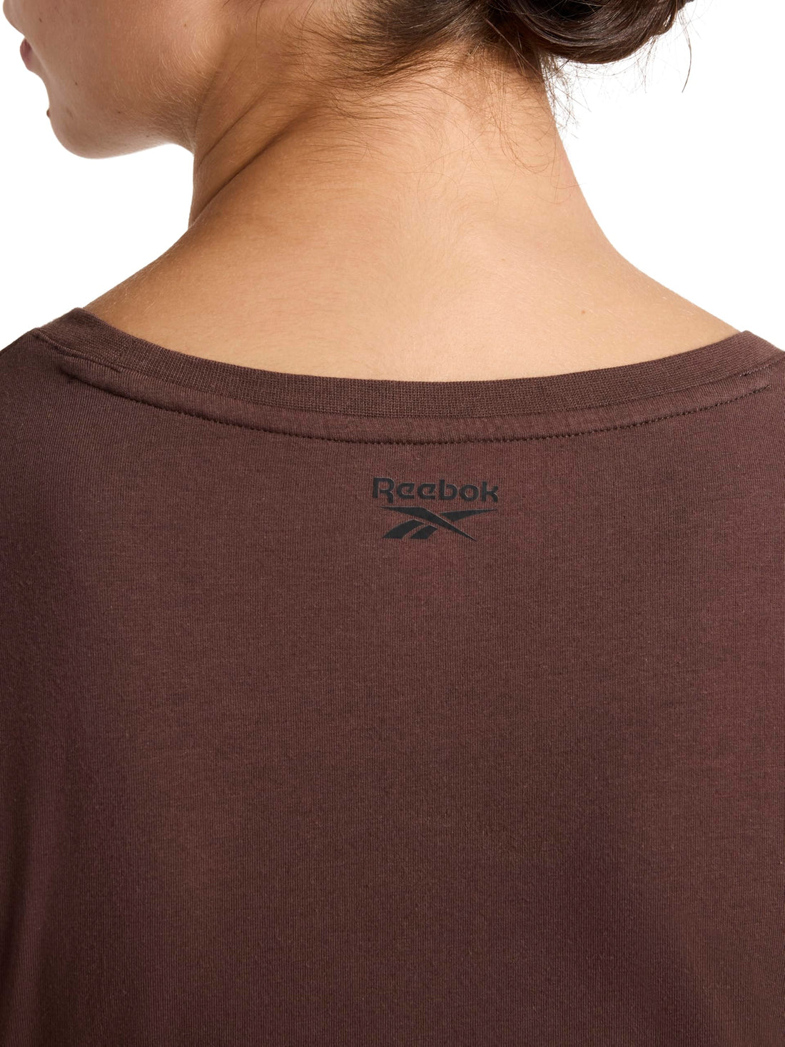 Reebok Women's Embroidery Hit Graphic Crewneck T-Shirt, Standard Fit, Lightweight Stretch Cotton Fabric