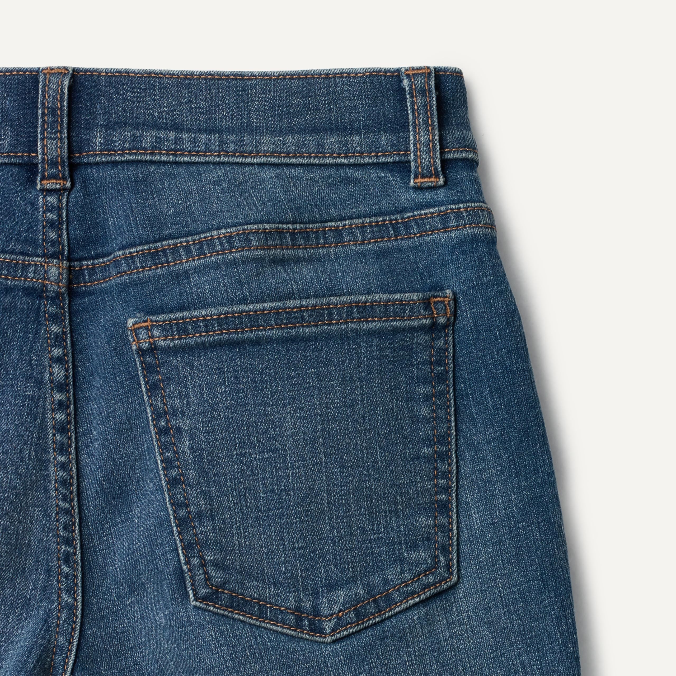 Amazon Essentials Boys' Medium Stretch Regular-Fit Bootcut Jeans