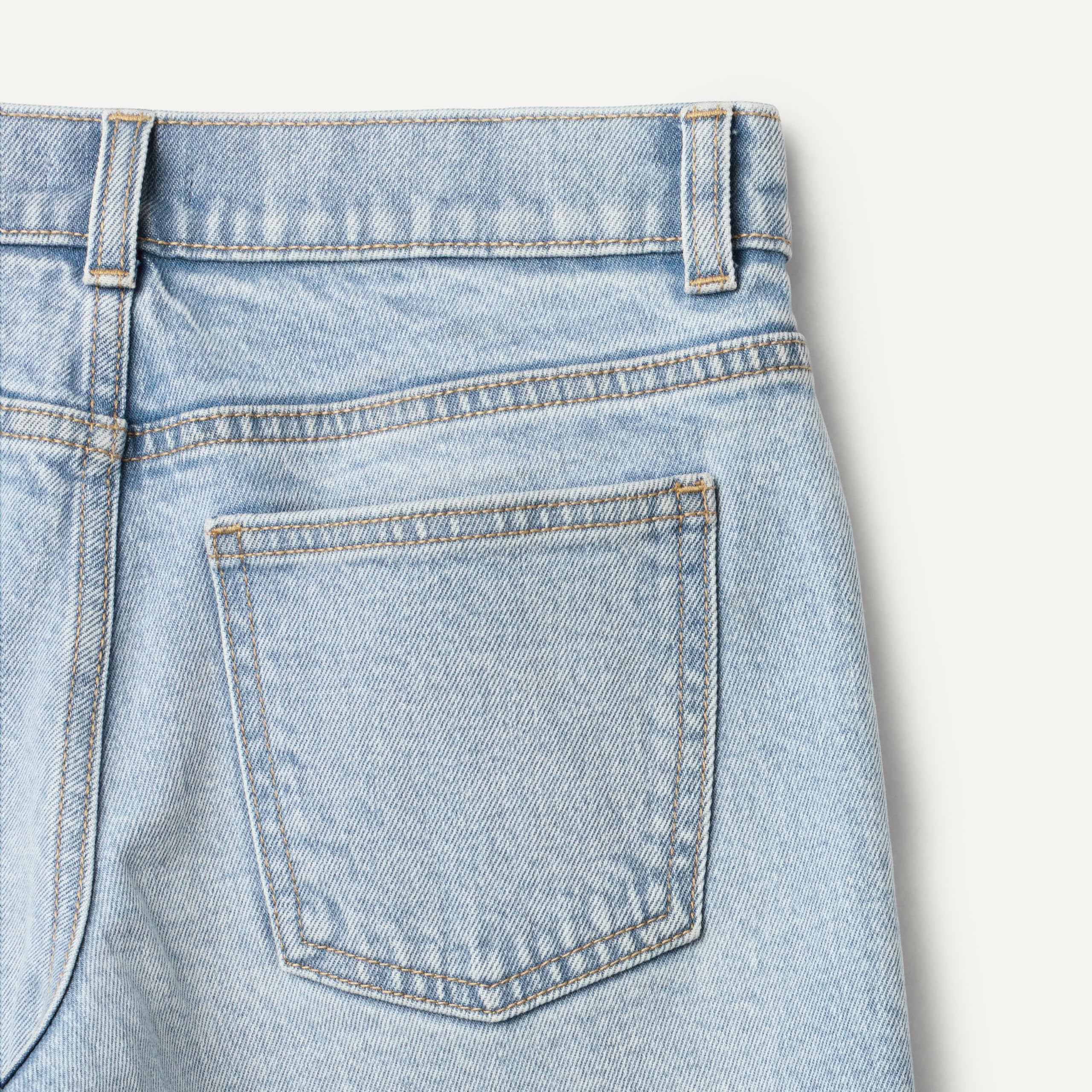 Amazon Essentials Boys' Medium Stretch Loose Jean