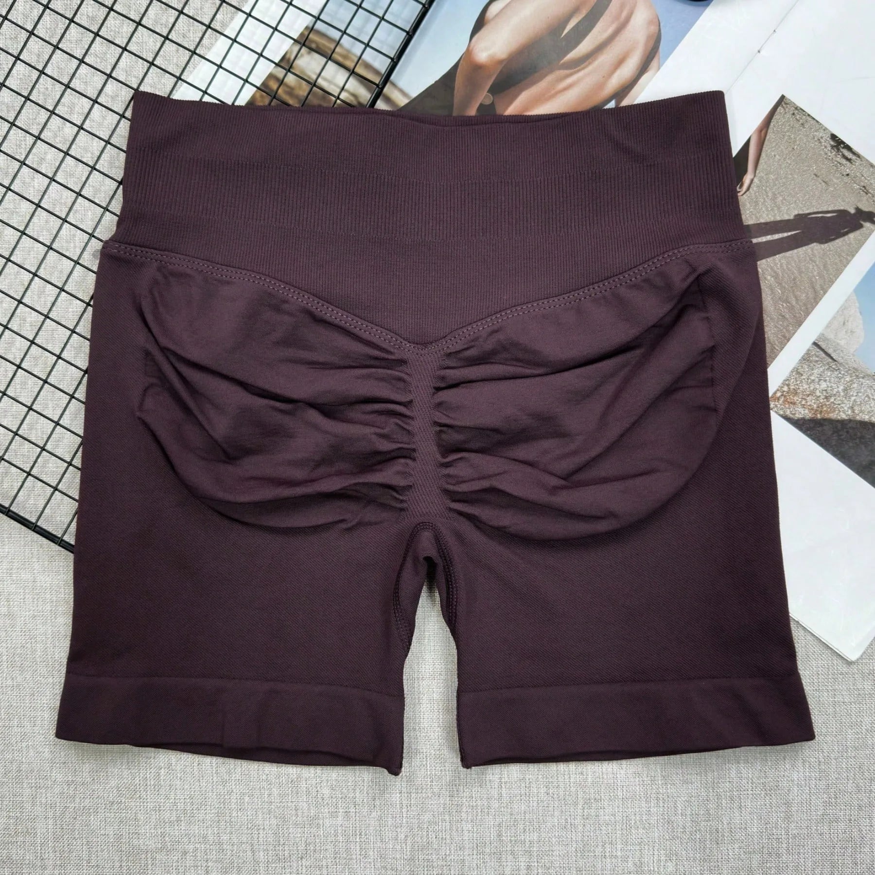 Seamless Yoga Workout Shorts for Women Low Waist Butt Lift Biker Shorts Gym Fitness Activewear Sports Training Shorts