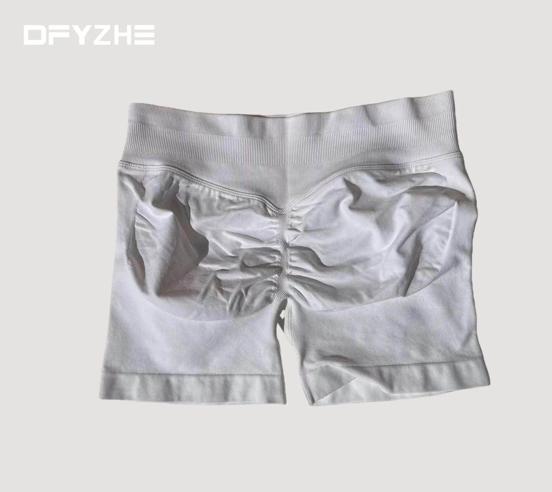 DFYZHE Impact Shorts 4.5-inch Women's Fitness Exercise Bike Shorts with Low Rib Belt Fitness Tight corset Hip Yoga Seamless Tigh Tahsi Fashion House