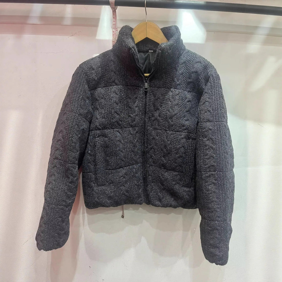 2026 New Autumn Winter Women's Fashion Jacket Elegant Eight-Strand Knitted Warm Thick Coat ATFH