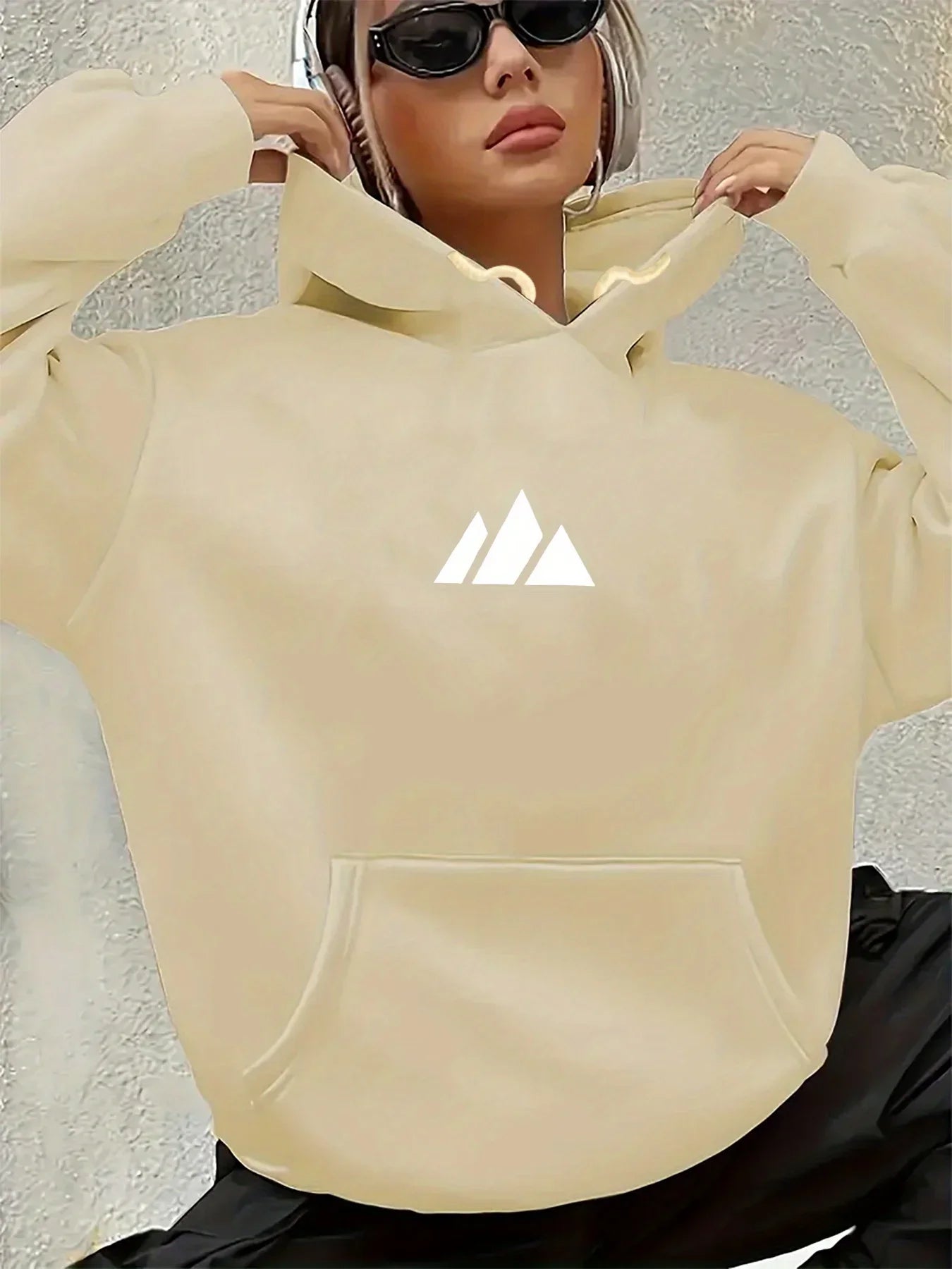 2026 new Autumn and winter personalized printed hoodie for men and women, single item kangaroo pocket hoodie