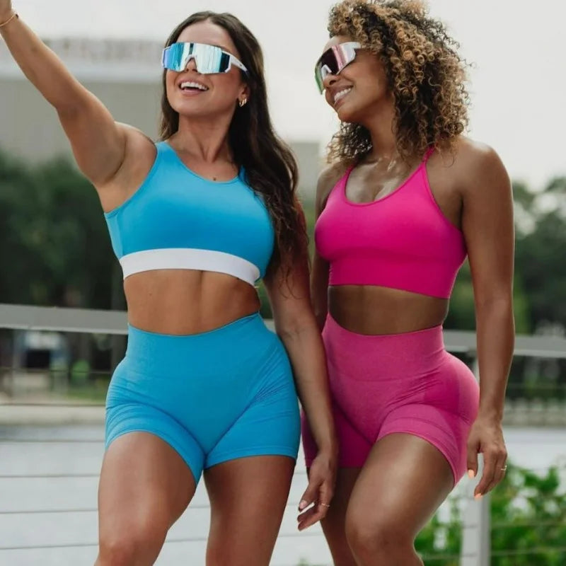 Cross-border seamless knitted yoga pants, outdoor sports shorts, high-waisted fitness leggings, women's three-quarter pants Tahsi Fashion House