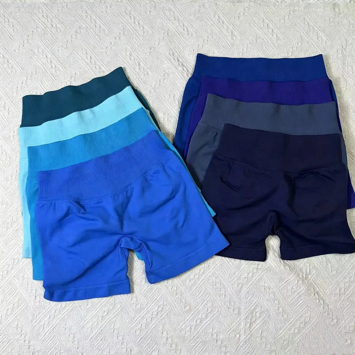 Denyf 4.5" GYM Shorts Low Ribbed Band Yoga Shorts Seamless Scrunch Bum Workout Gym Shorts Booty High Stretch Running Shorts