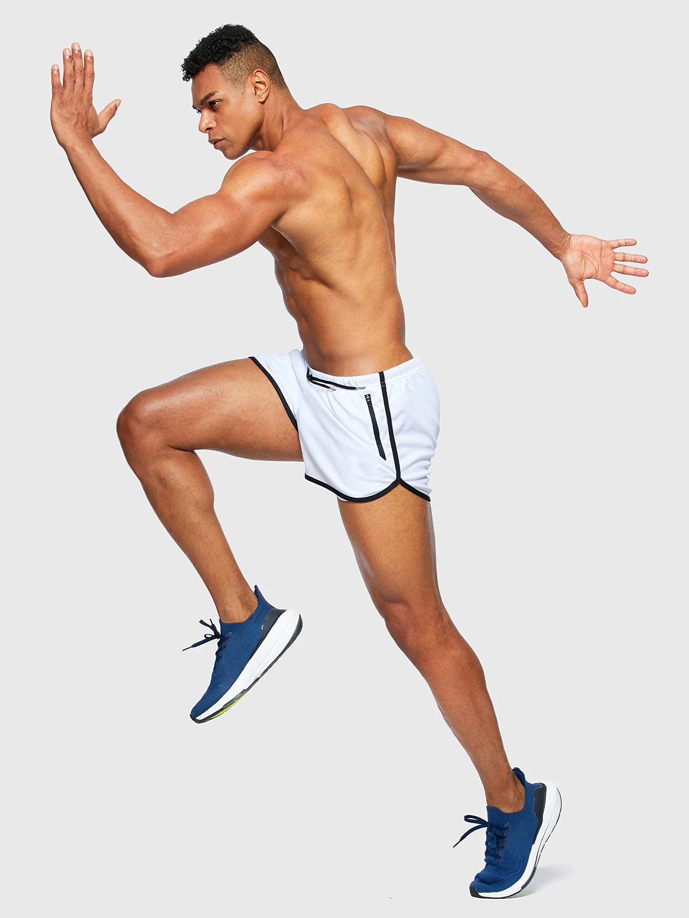 Men's new beach shorts running shorts 3-inch quick drying fitness running fashionable fitness shorts